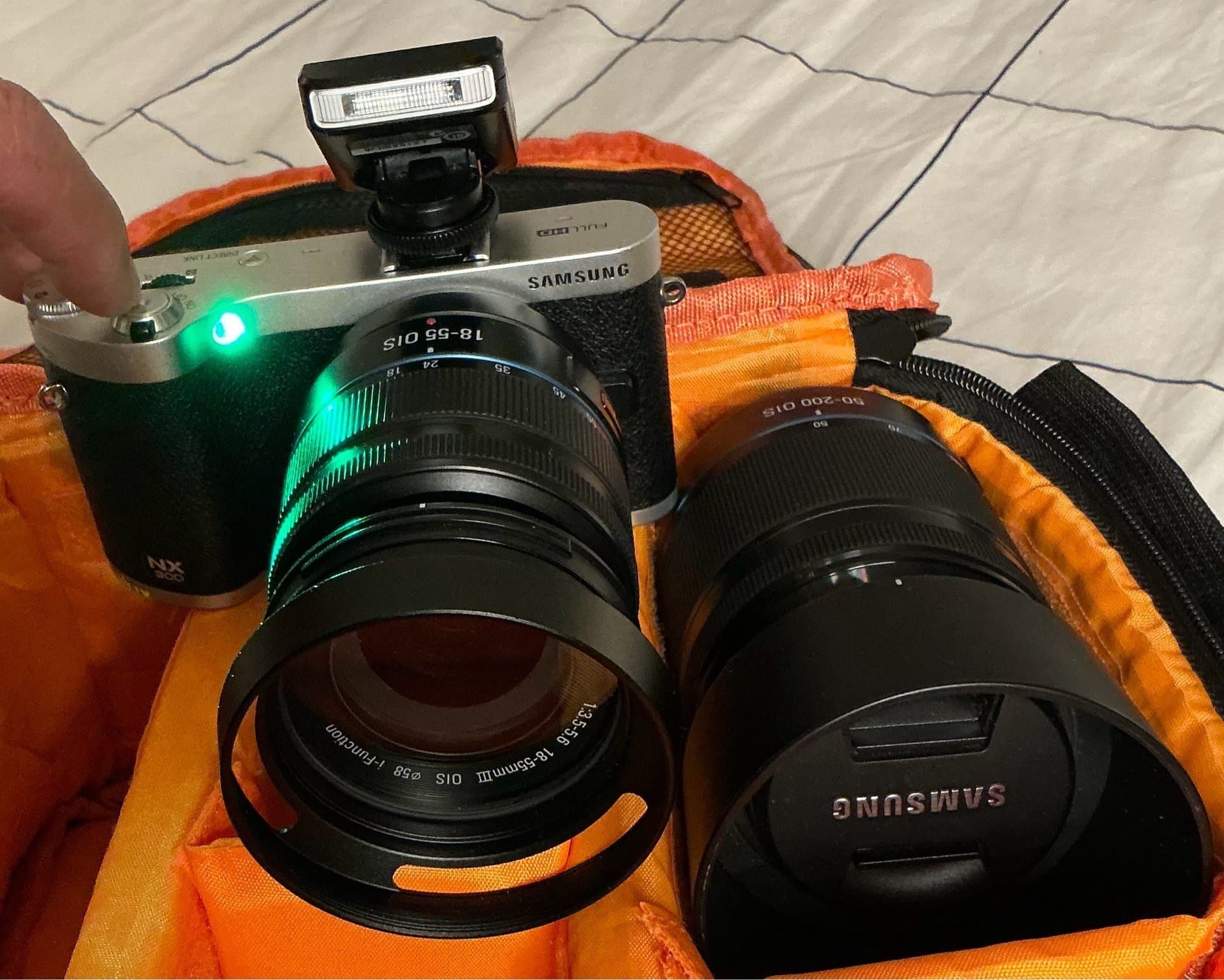 Samsung Kamera med två objektiv