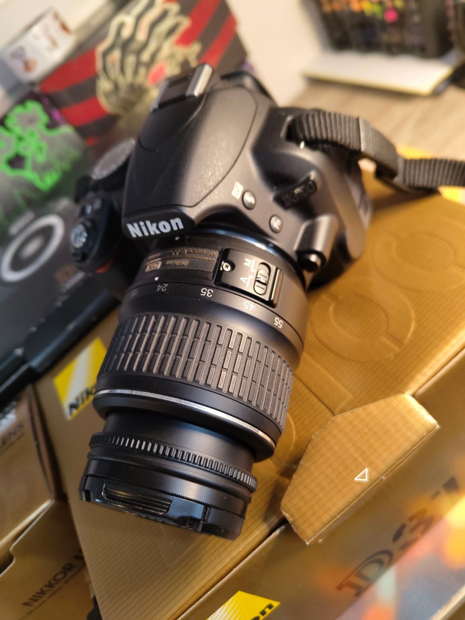 Nikon D3100 + Nikkor 18-55mm objektiv