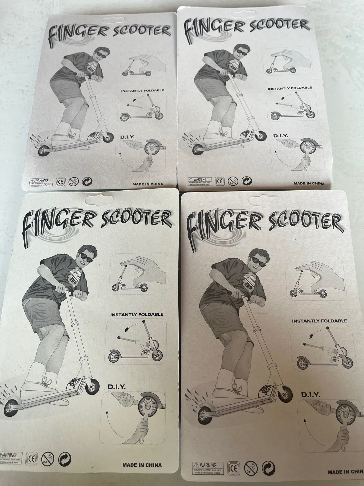 Finger Scooter - Miniatyr sparkcykel i metall