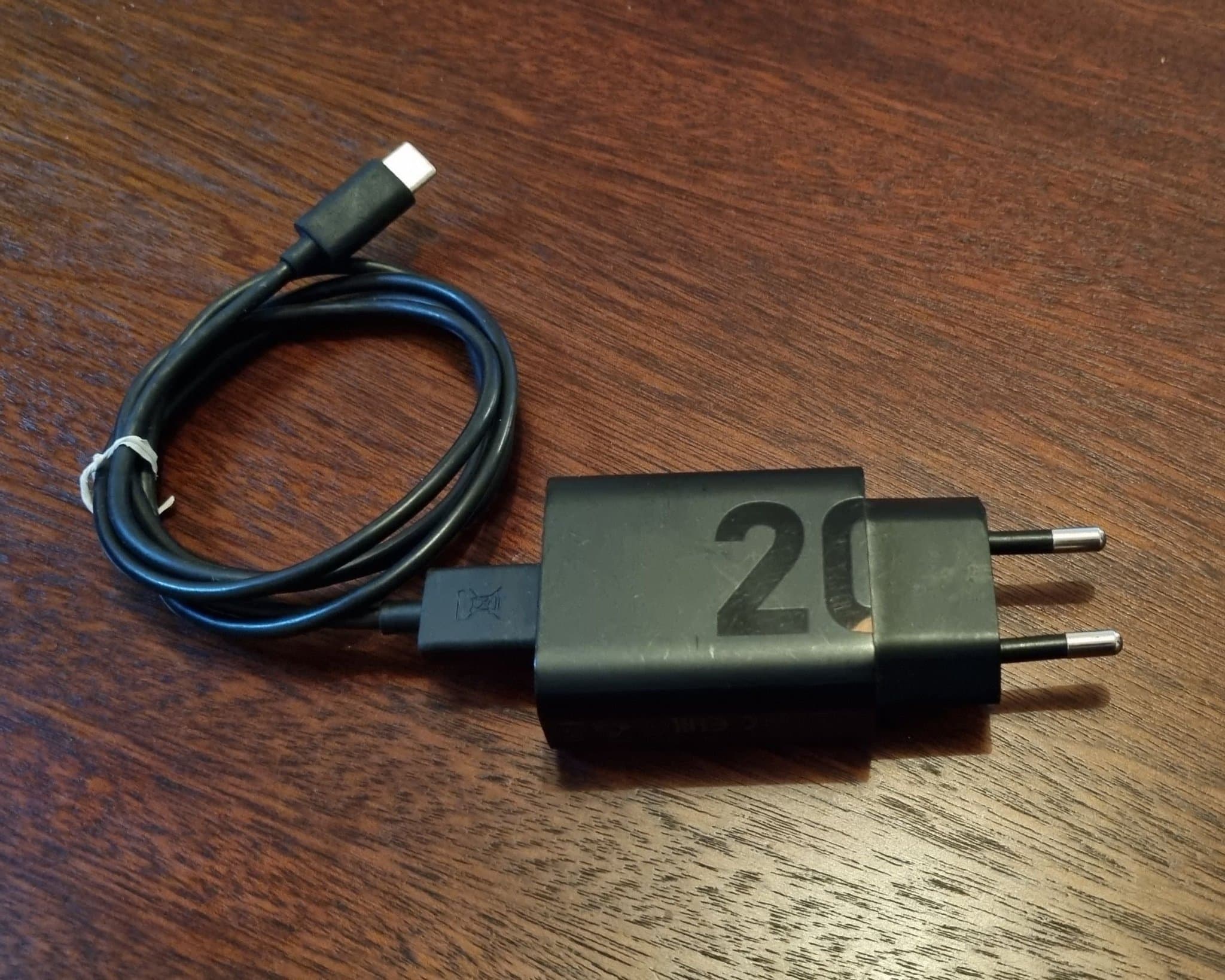 Motorola Turbopower 20 W USB Snabbladdare - Fast Charger