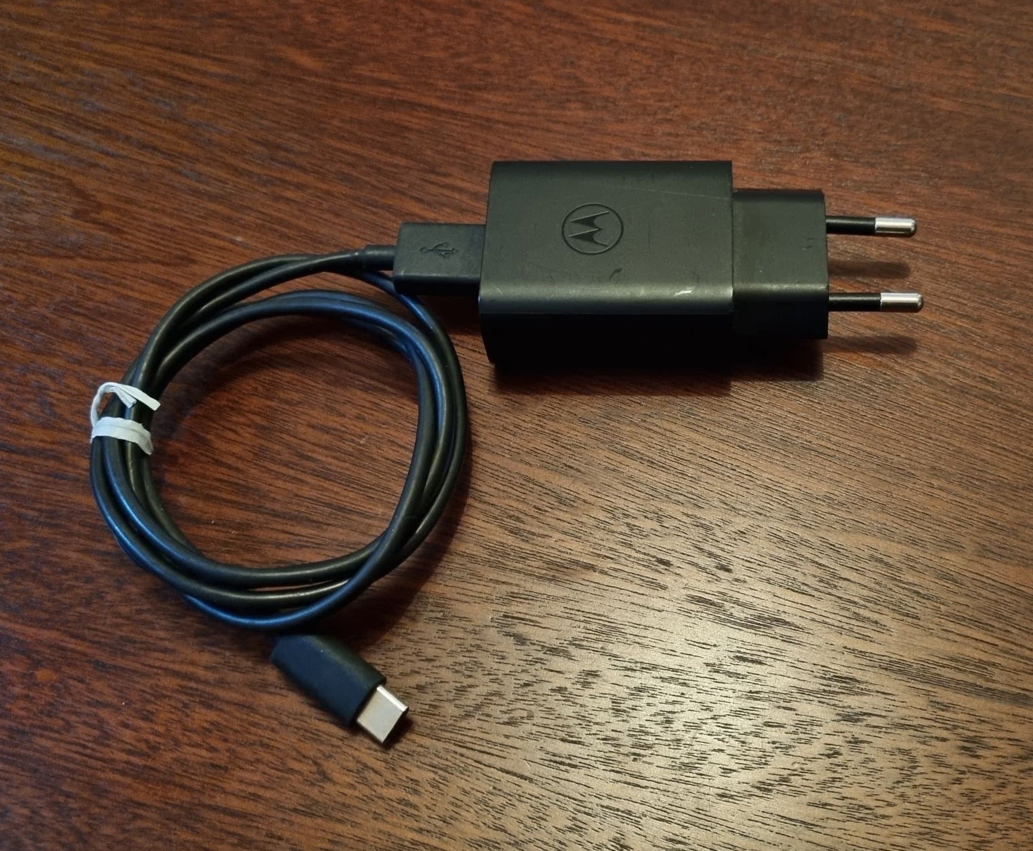 Motorola Turbopower 20 W USB Snabbladdare - Fast Charger