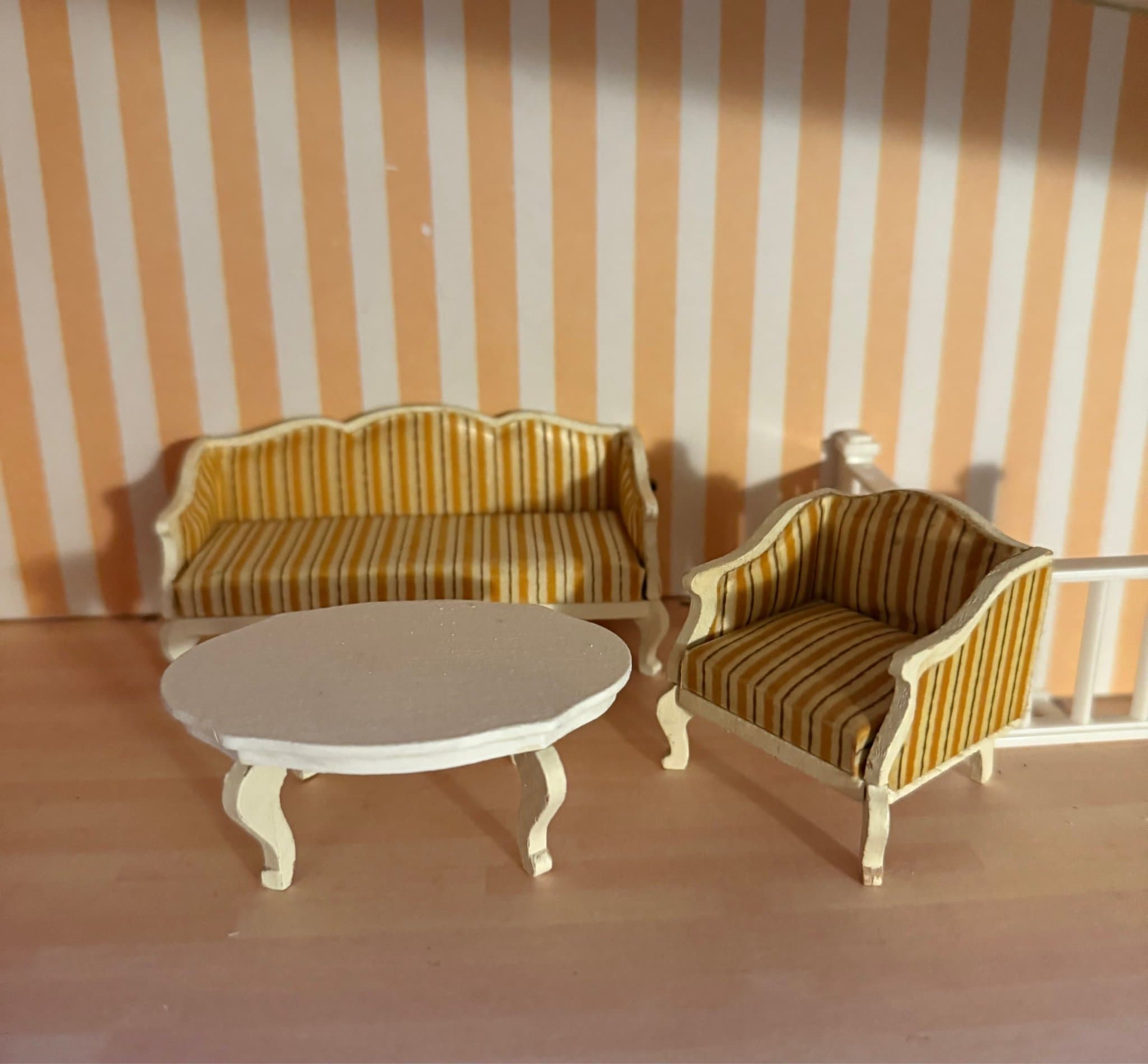 Retro Lundby salongsmöbler ” Royal”