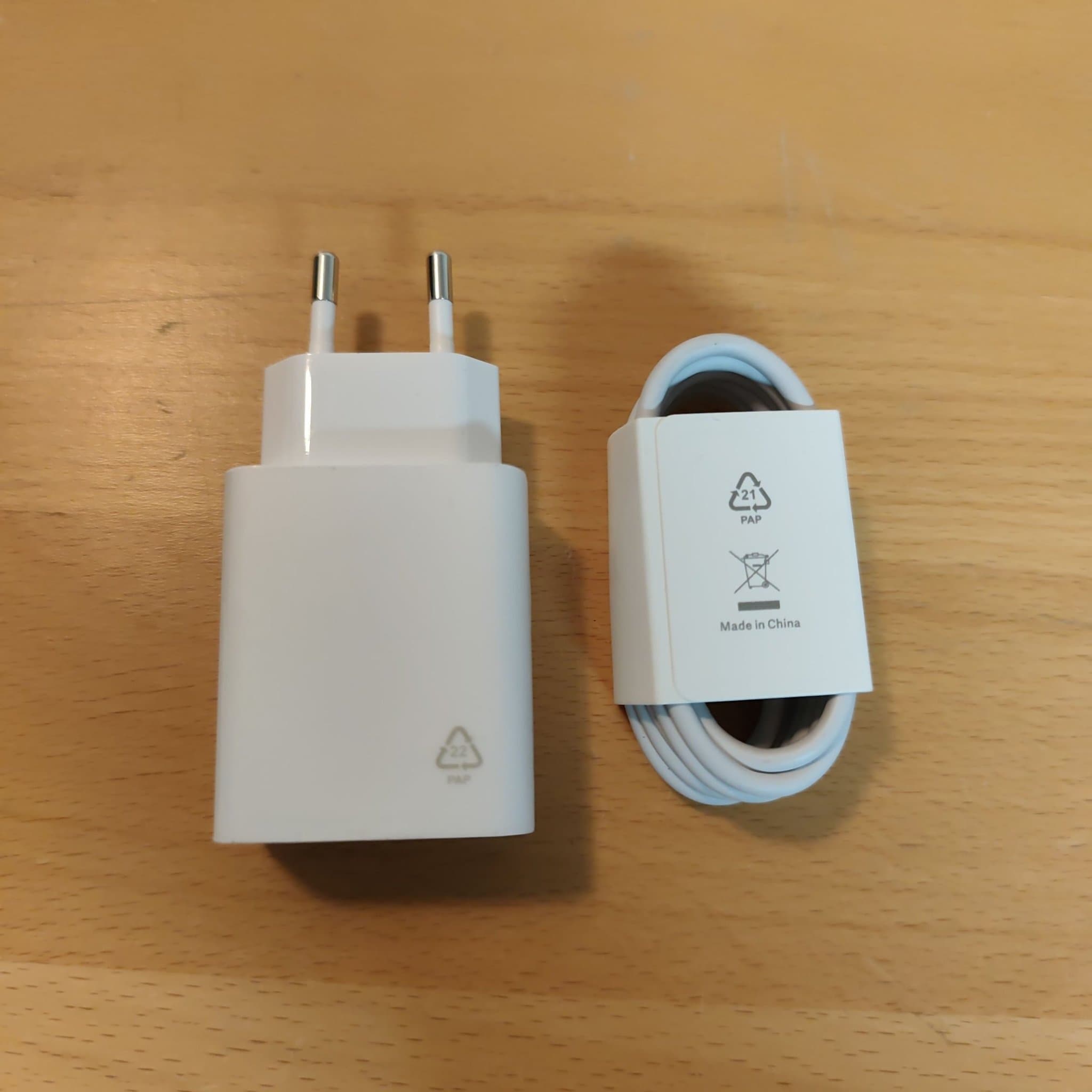 Snabbladdare original 22W - Ny