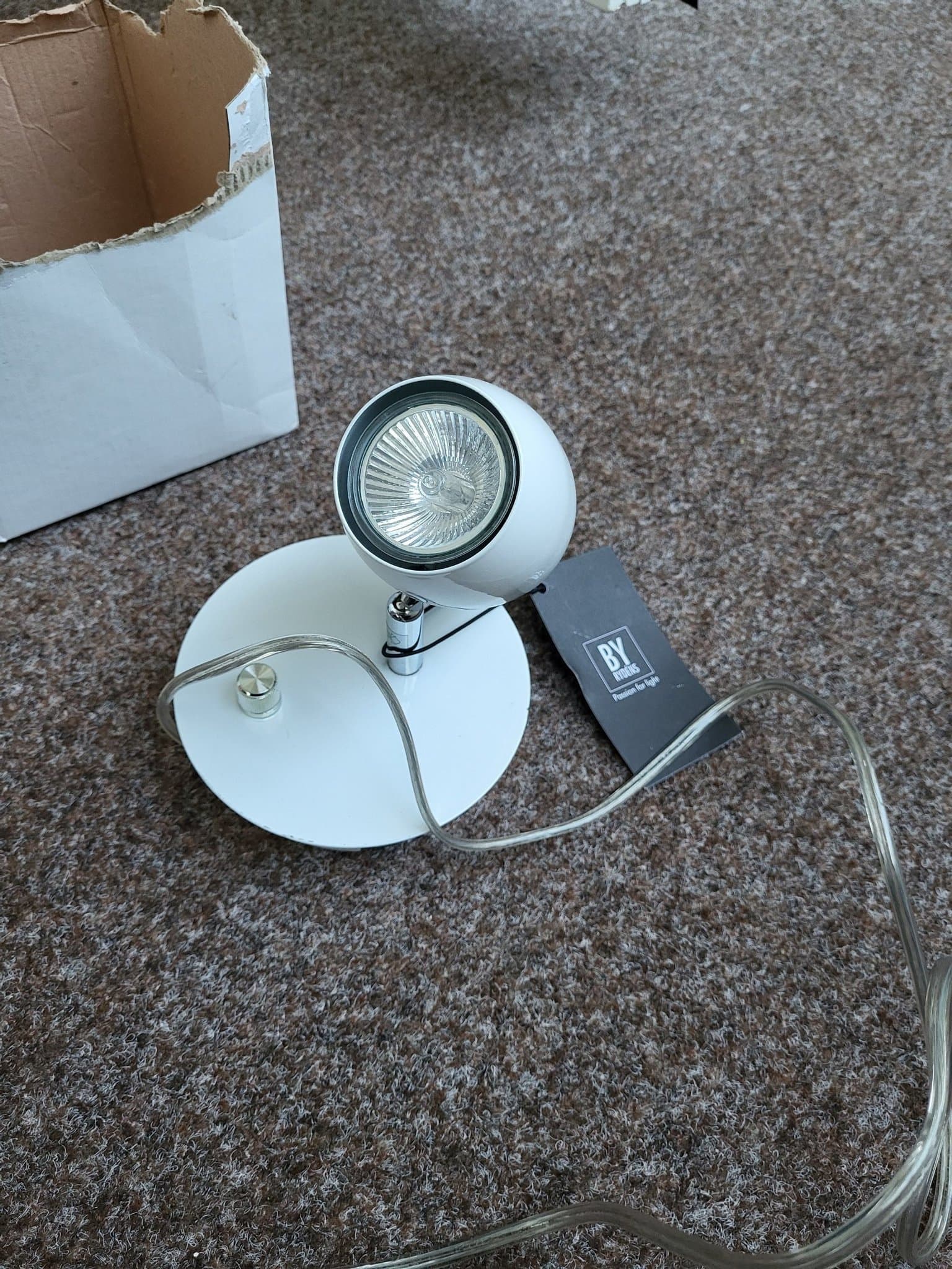 BY Rydéns KING Vägglampa - Vit/Krom