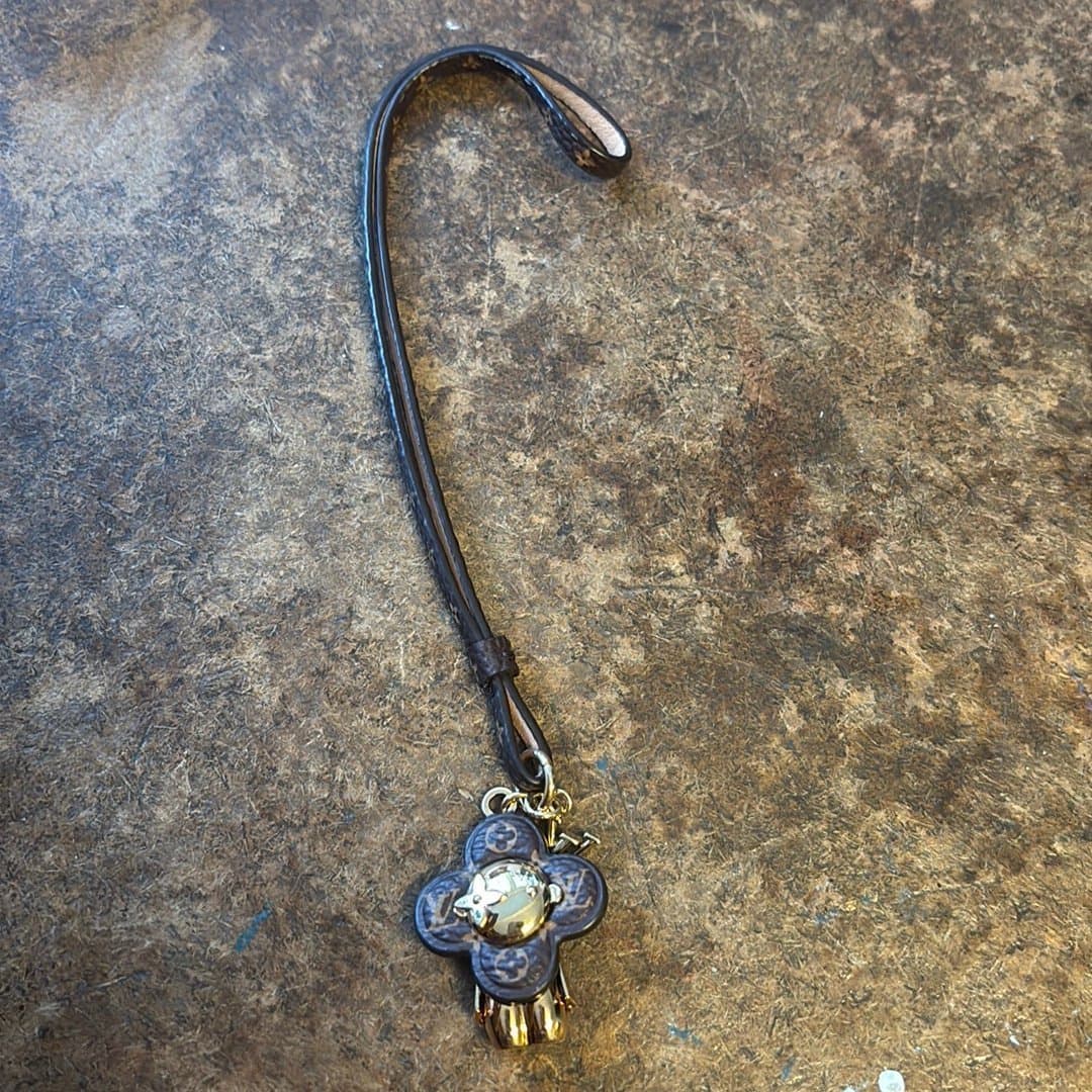 Louis VuittonVuitton