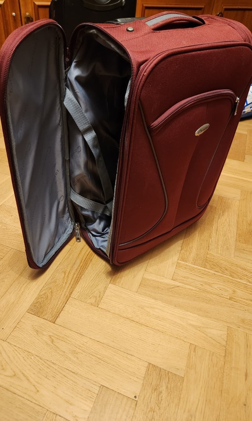 Cavalet Kabinväska – Bordaux – Ca 50 × 33 × 20 cm