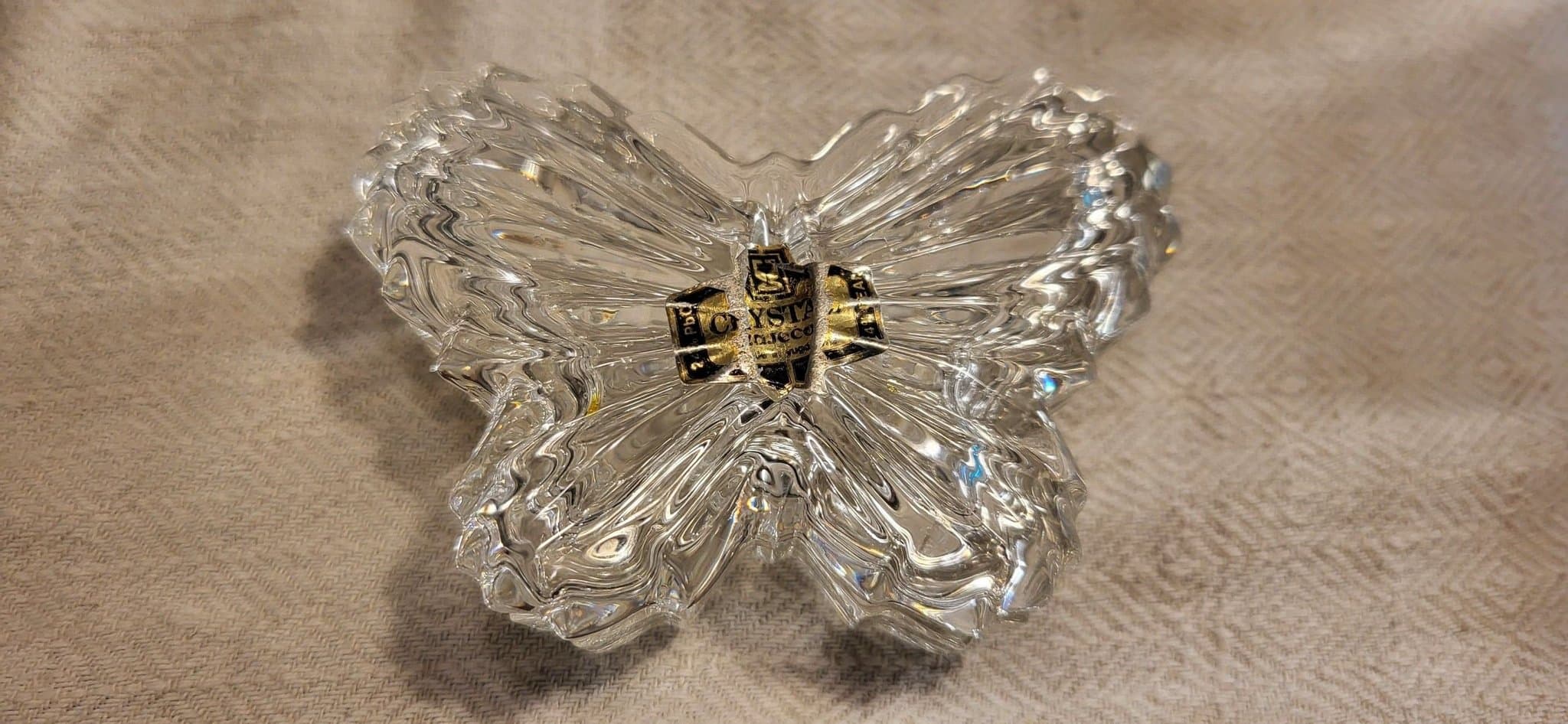 Crystal smyckesask i kristall i form av en fjäril