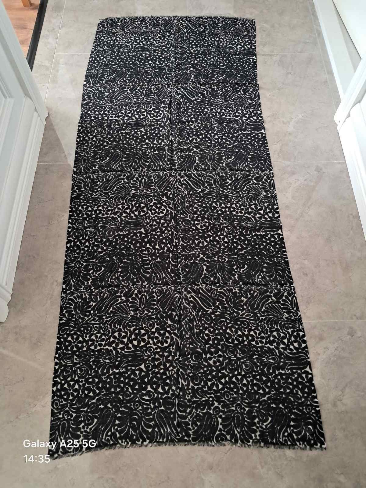 oanvänd ullsjal 70x180cm