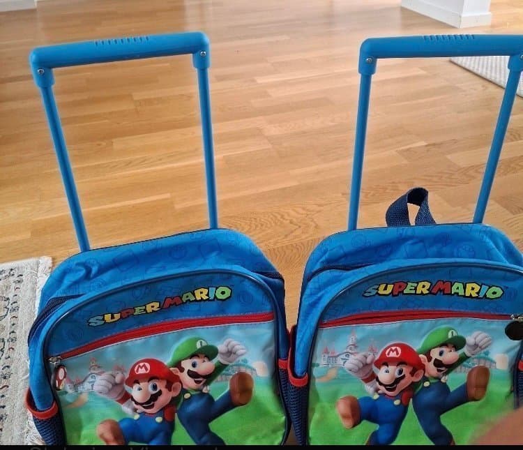 Super Mario Resväskor med Hjul - 2 st