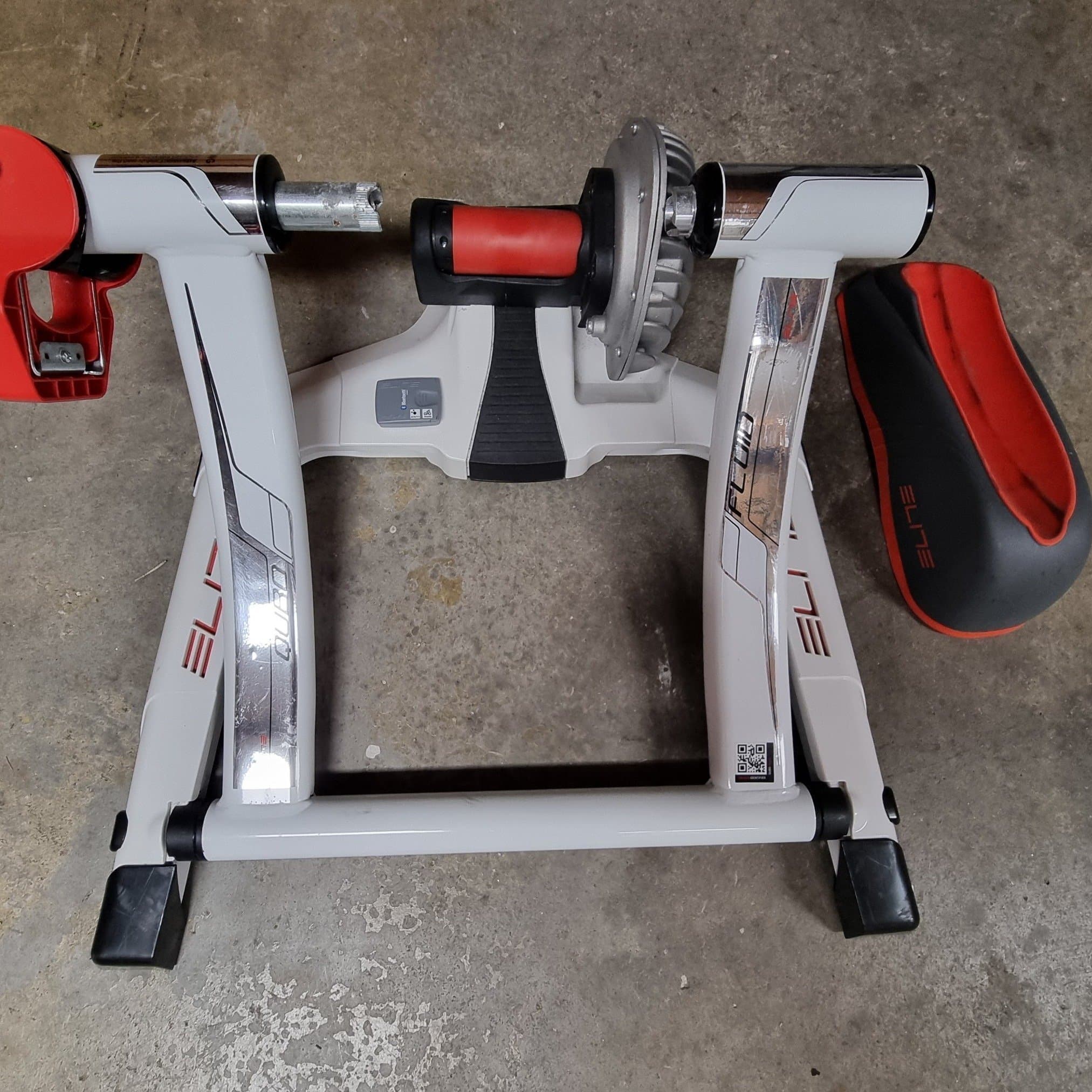 Elite Qubo Fluid Cykeltrainer