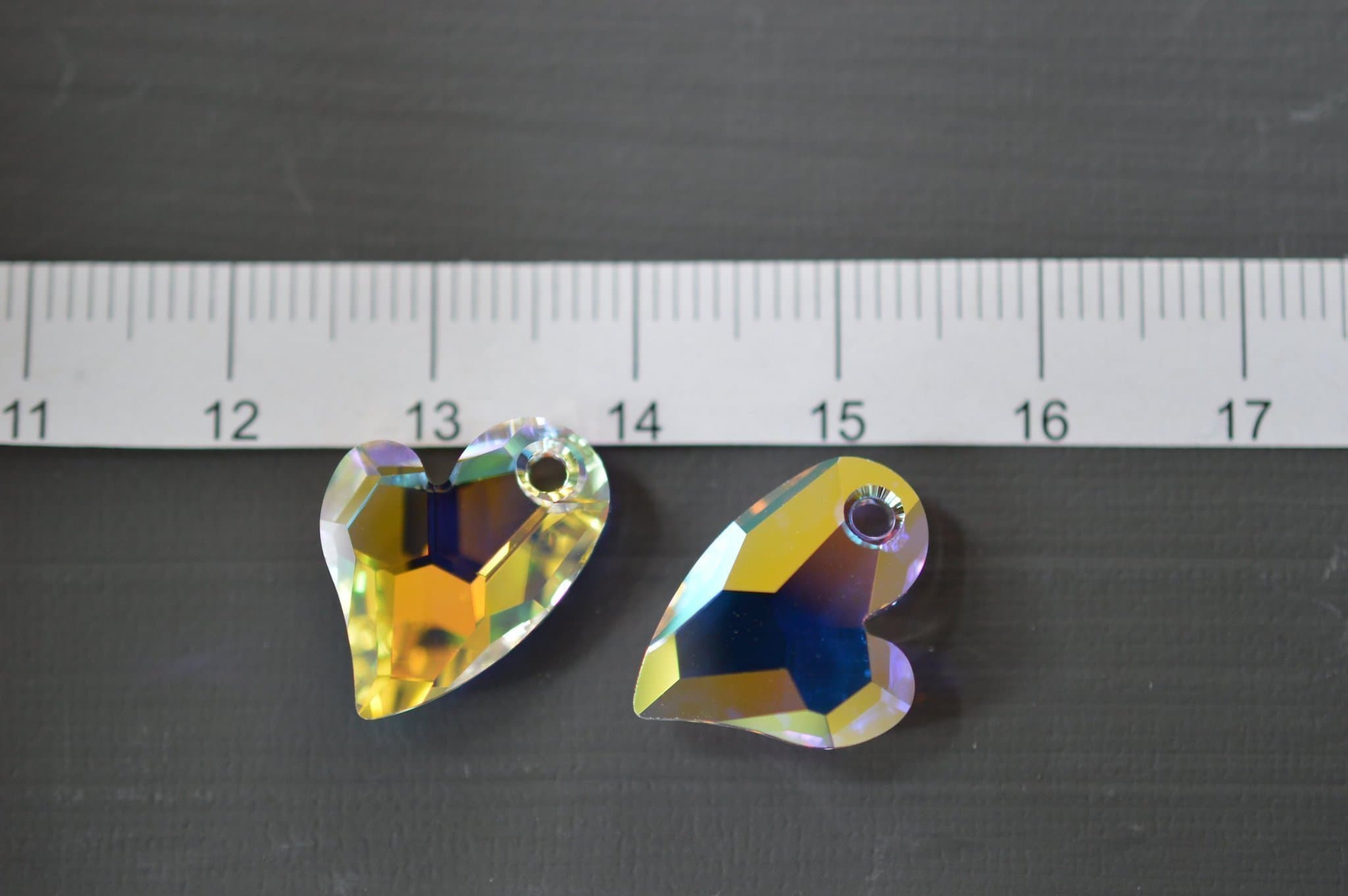 2 Swarovski hjärtan