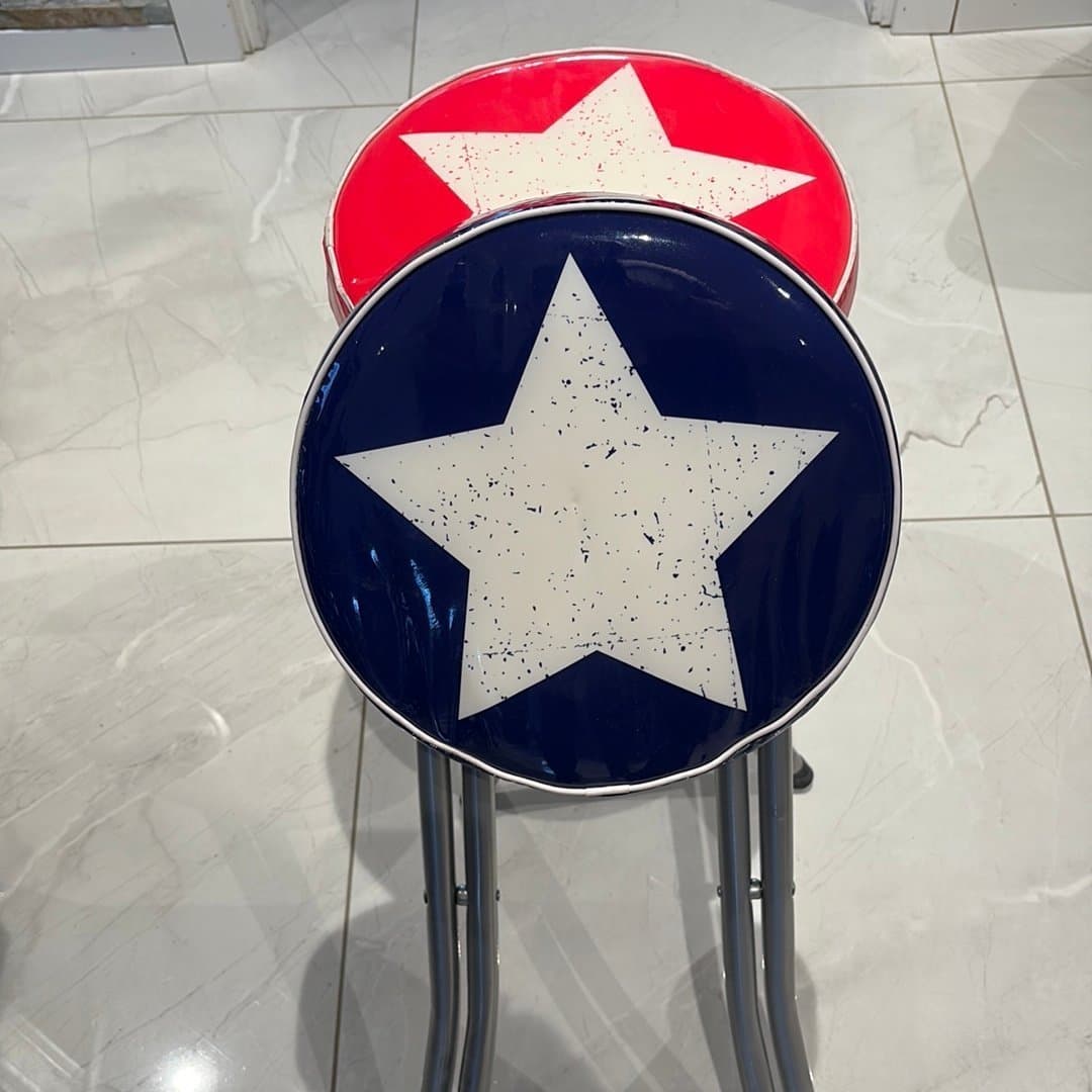 Fällbara pallar med stjärnmotiv