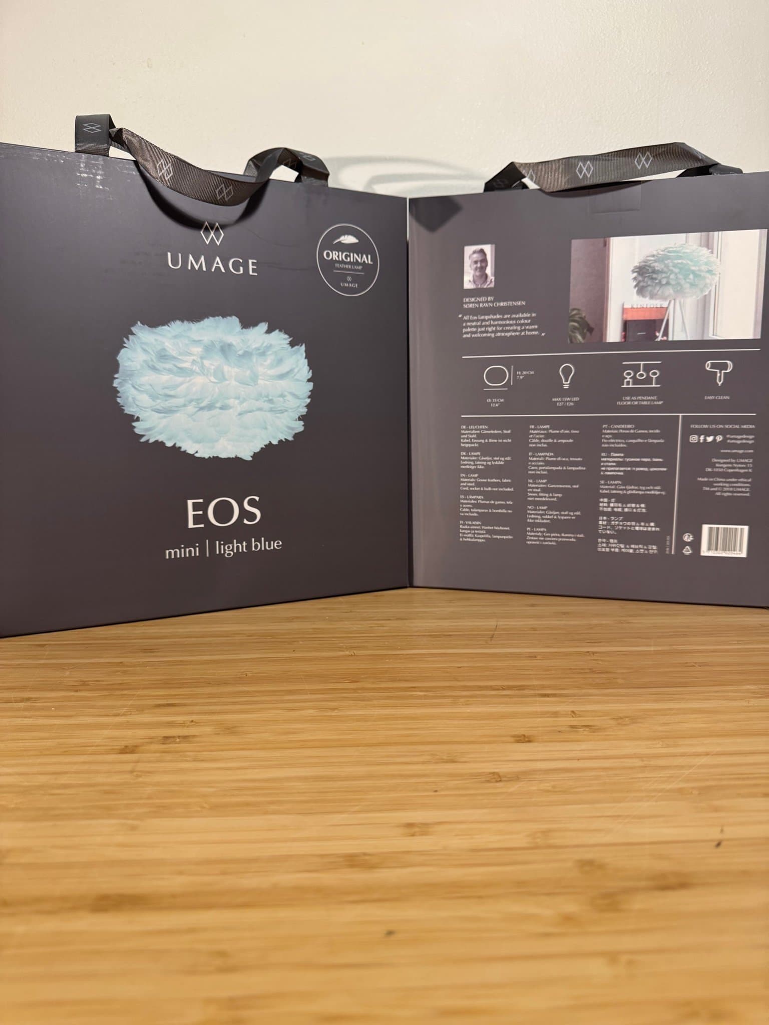 2 nya UMAGE Eos Mini - Ljusblå fjäderlampa/lampskärm