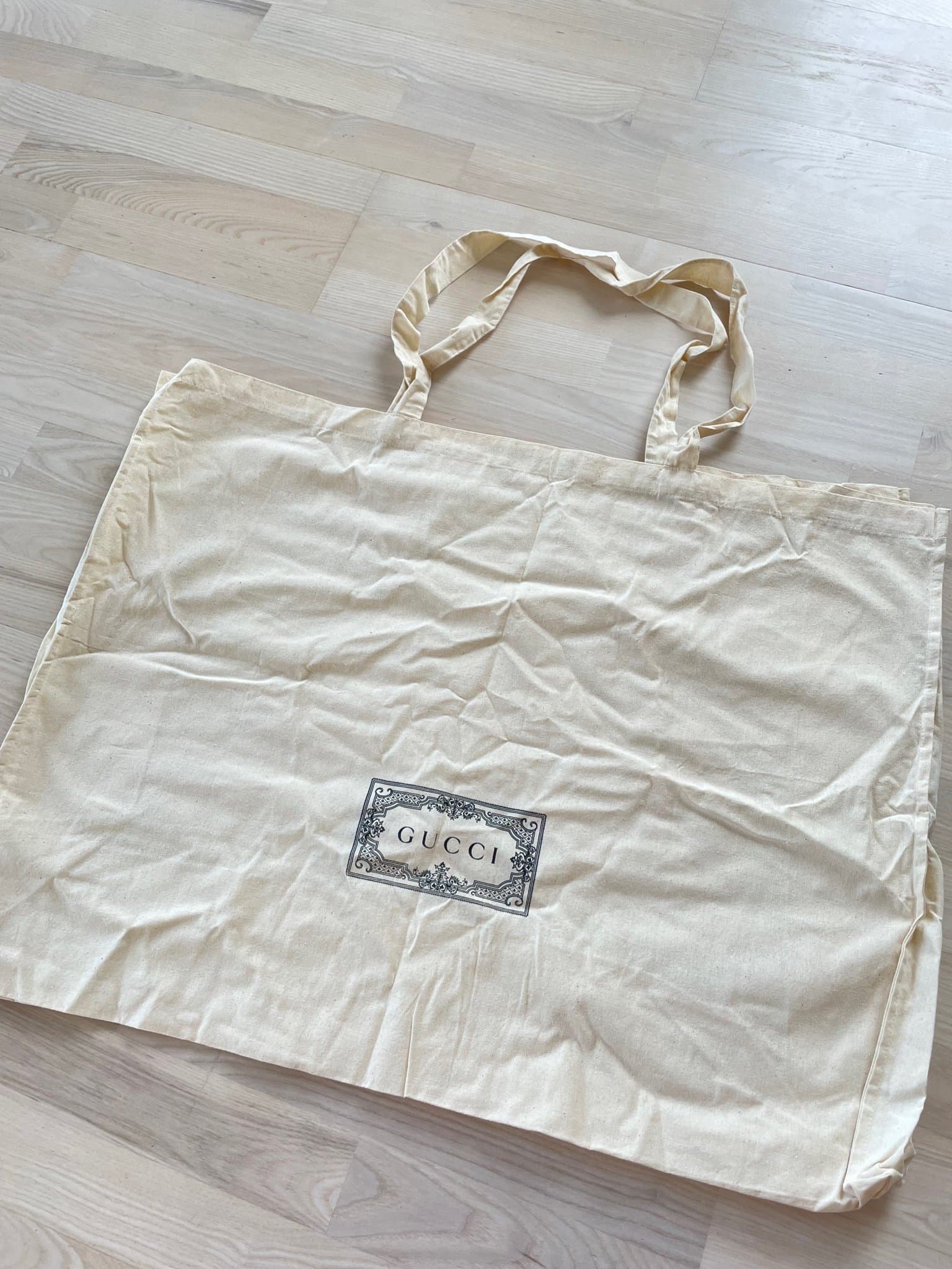 Äkta Gucci tygpåse