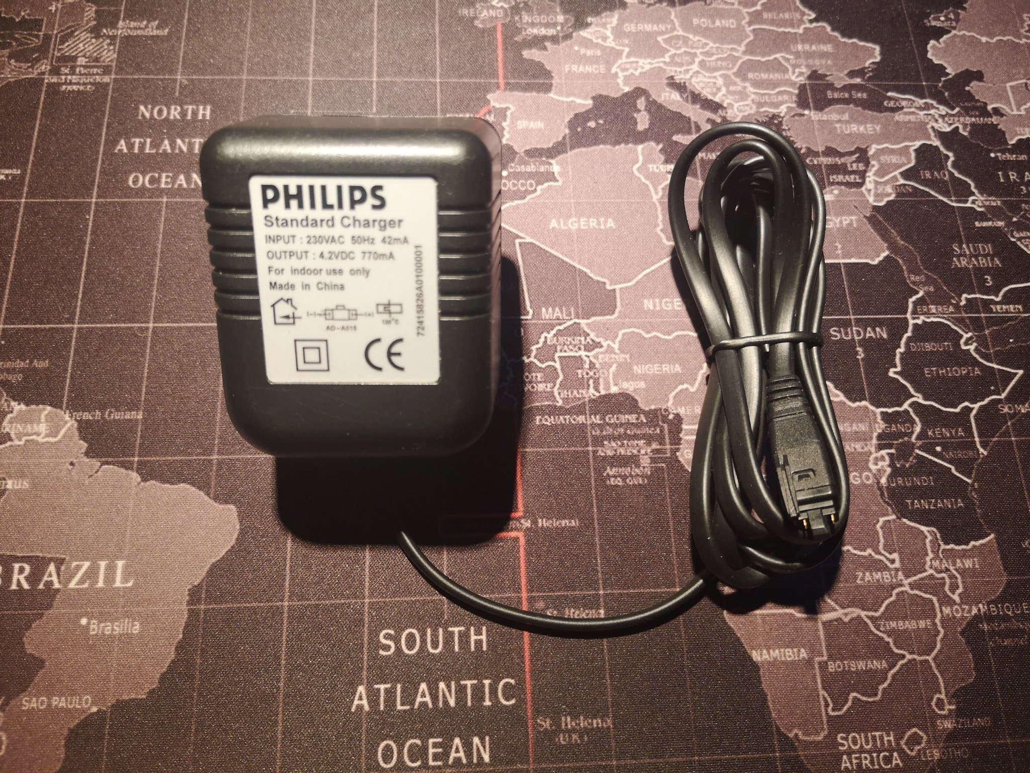 Philips AD-A015 Standard Charger