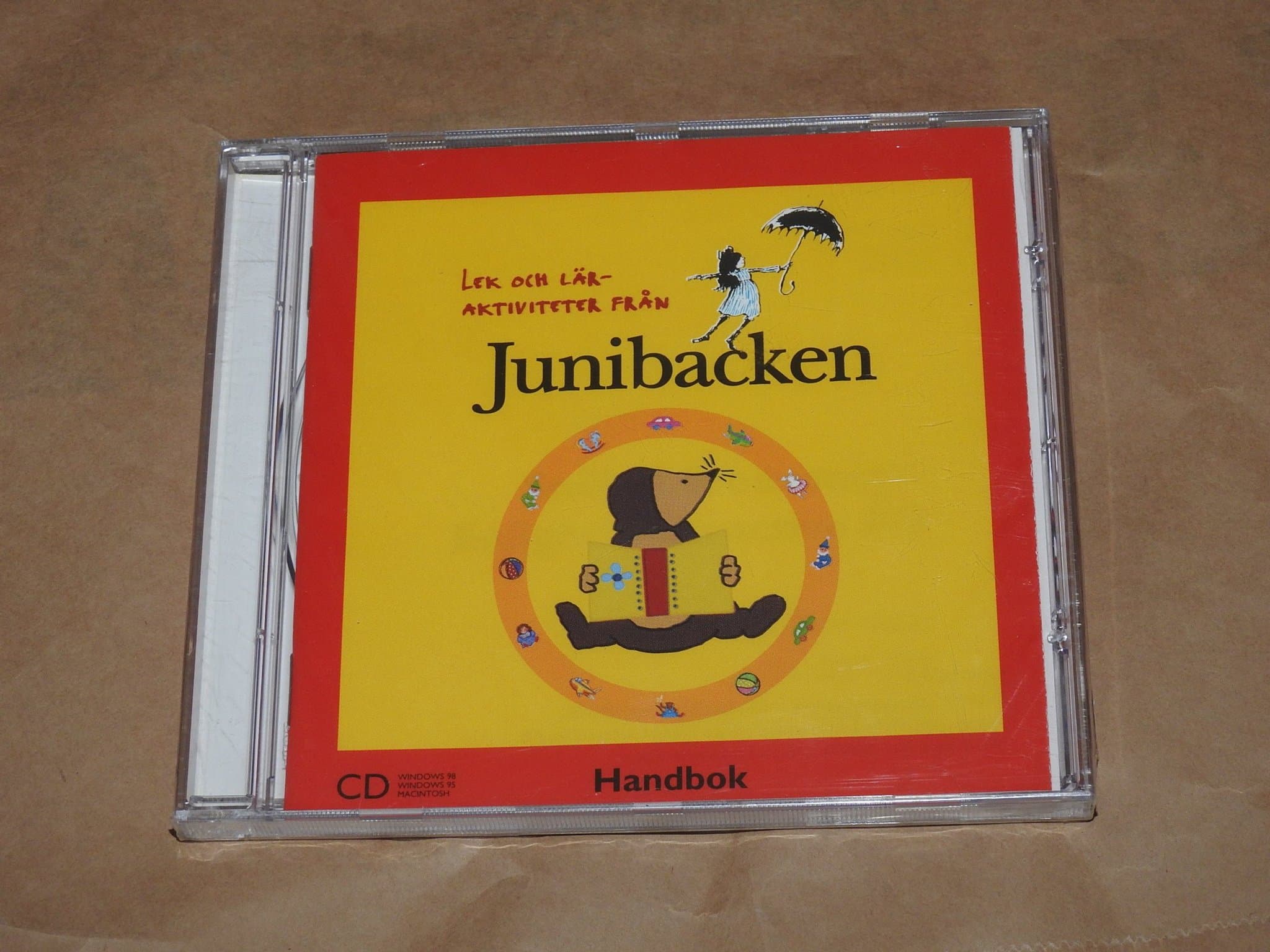 Lek och lär - aktiviteter från Junibacken PC/Mac CD-ROM (Inplastad)