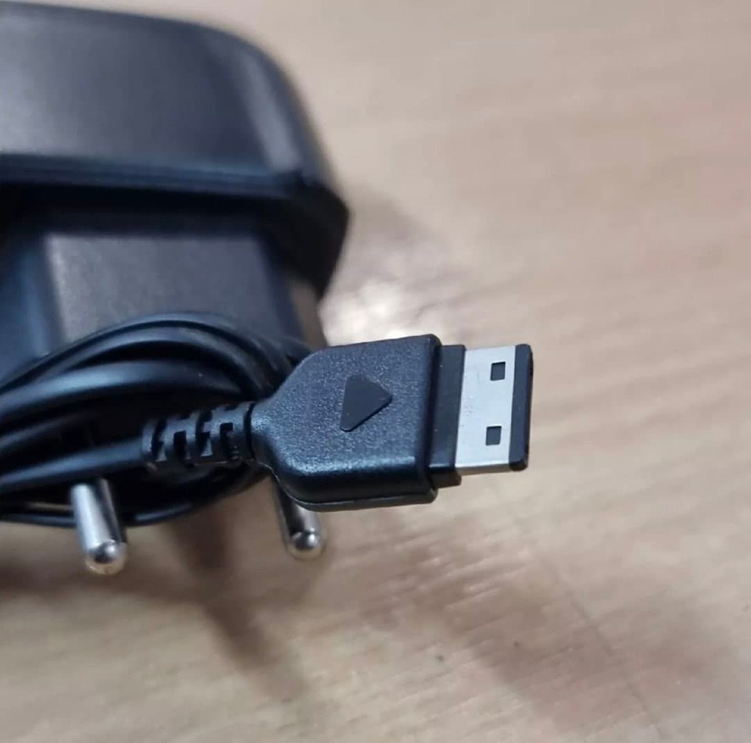 Original SAMSUNG Travel Charger ETA3S31EBE