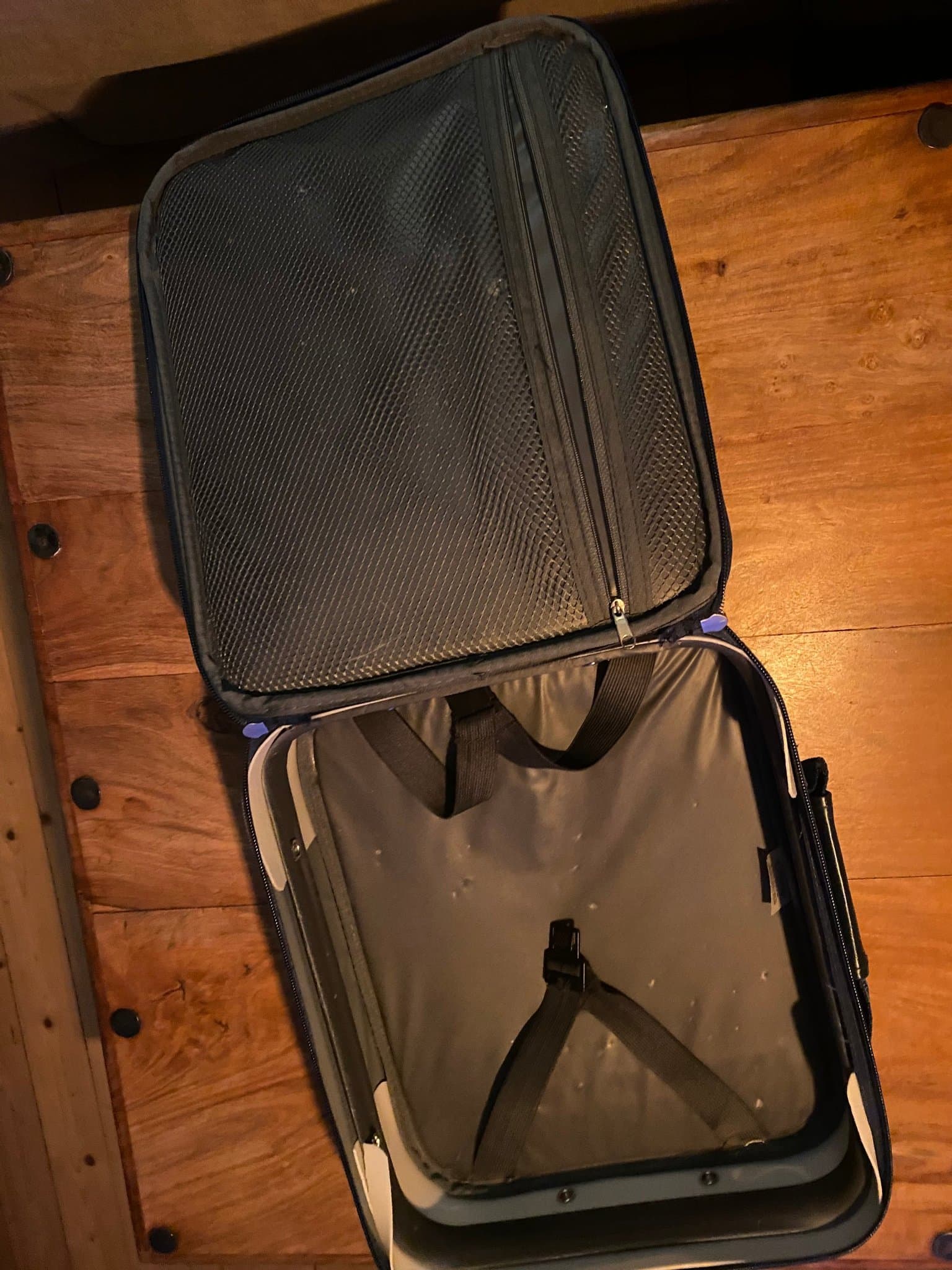 Resväska för barn med Nalle Puh-motiv