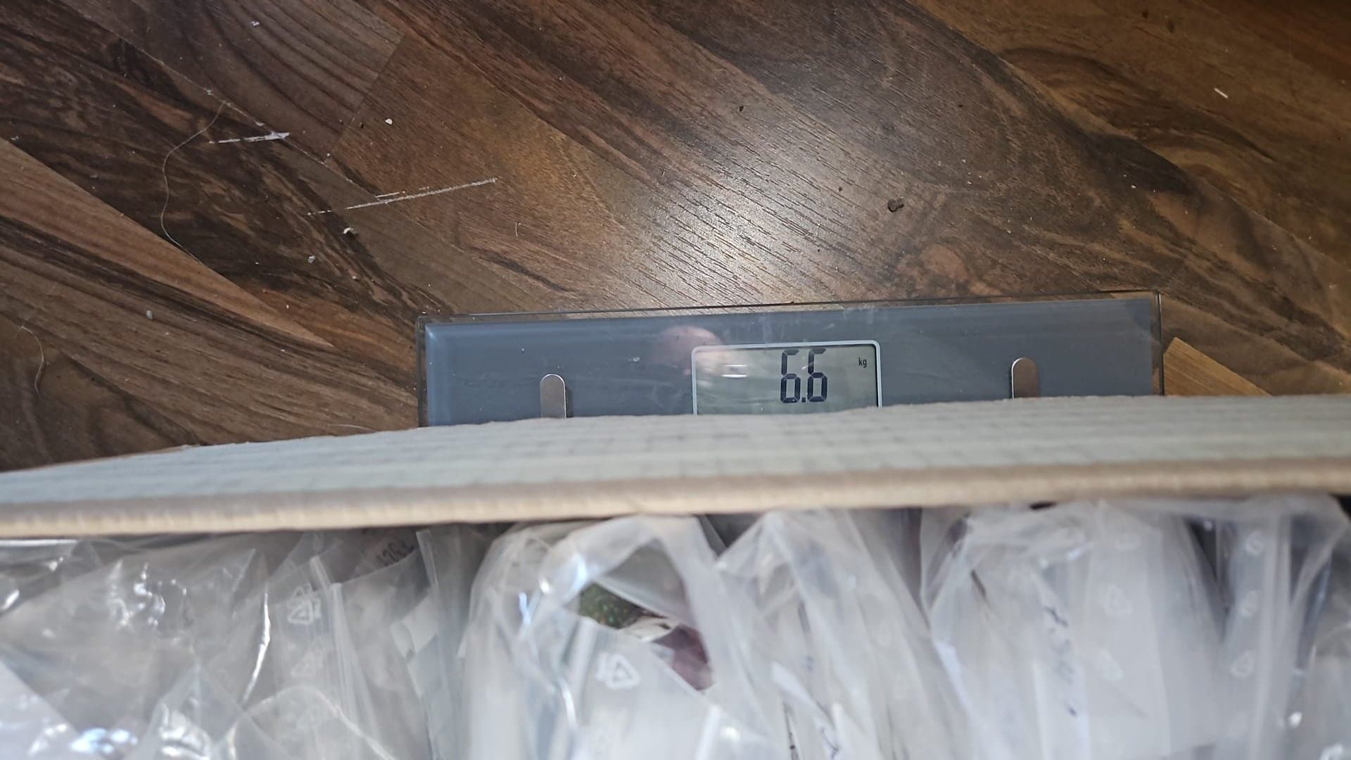 Smyckestillbehör XXL (6,6 kg) – Kartong 23 – Stort paket med Rocailles