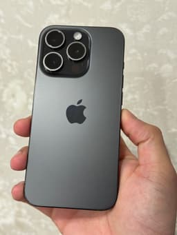 iPhone 15 Pro 128 GB Svart