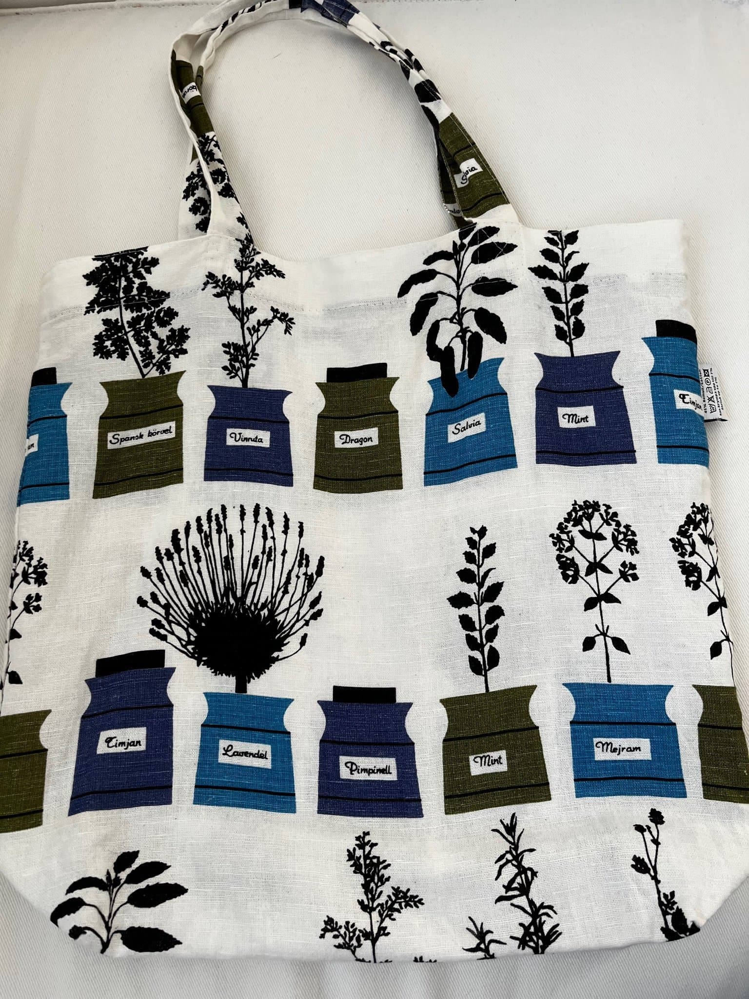 Almedahls klassik tygkasse (Örtagård)