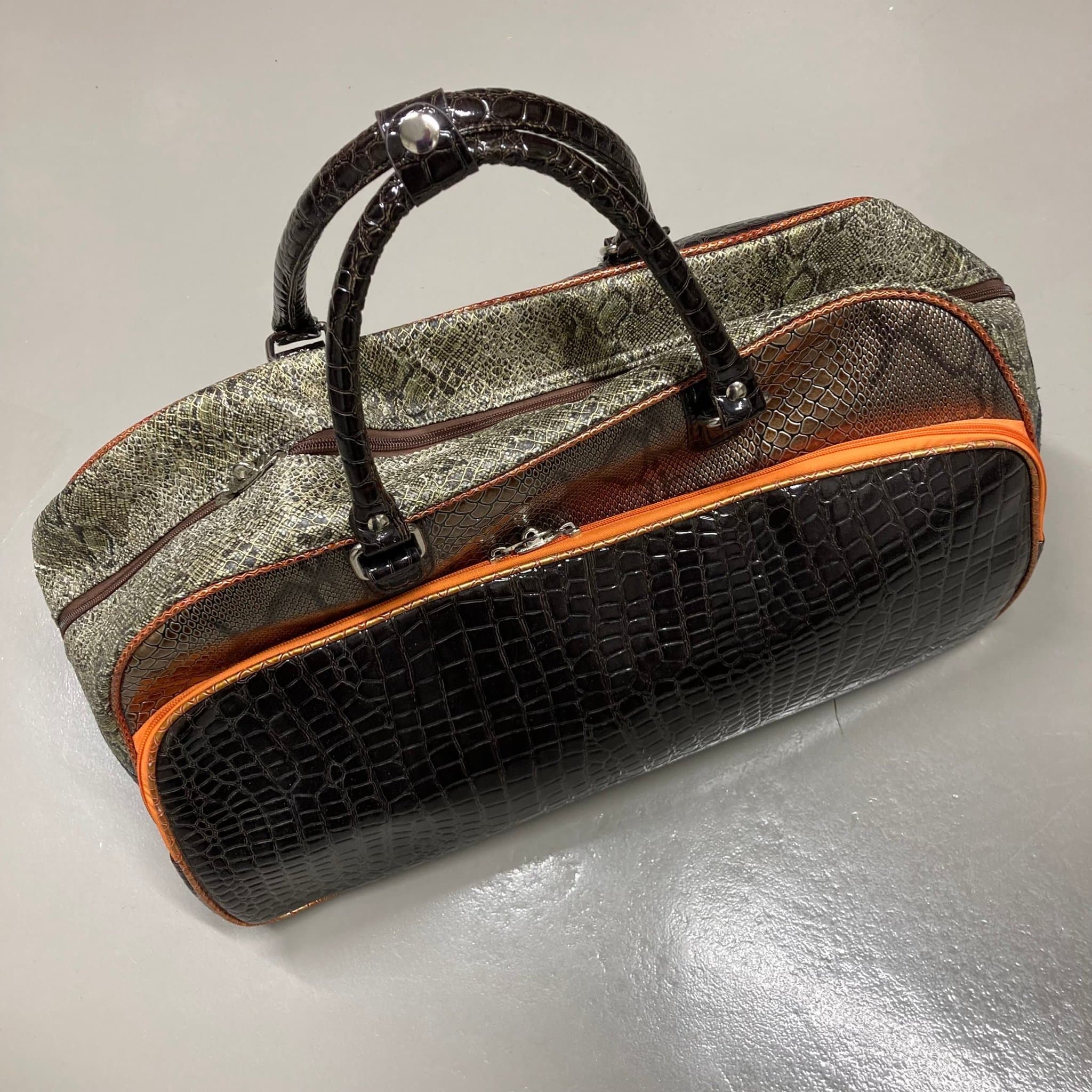 Designväska Flerfärgad resväska kabinväska