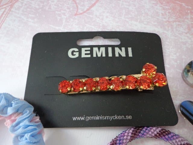 Håraccessoarer - Hårband, hårspännen och armband