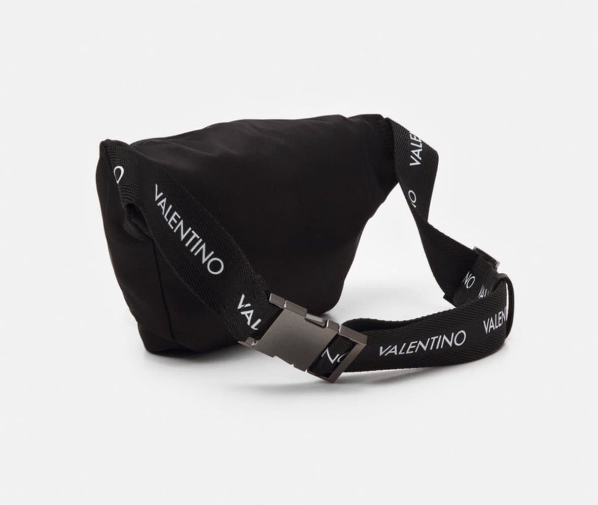 Mario Valentino midjeväska
