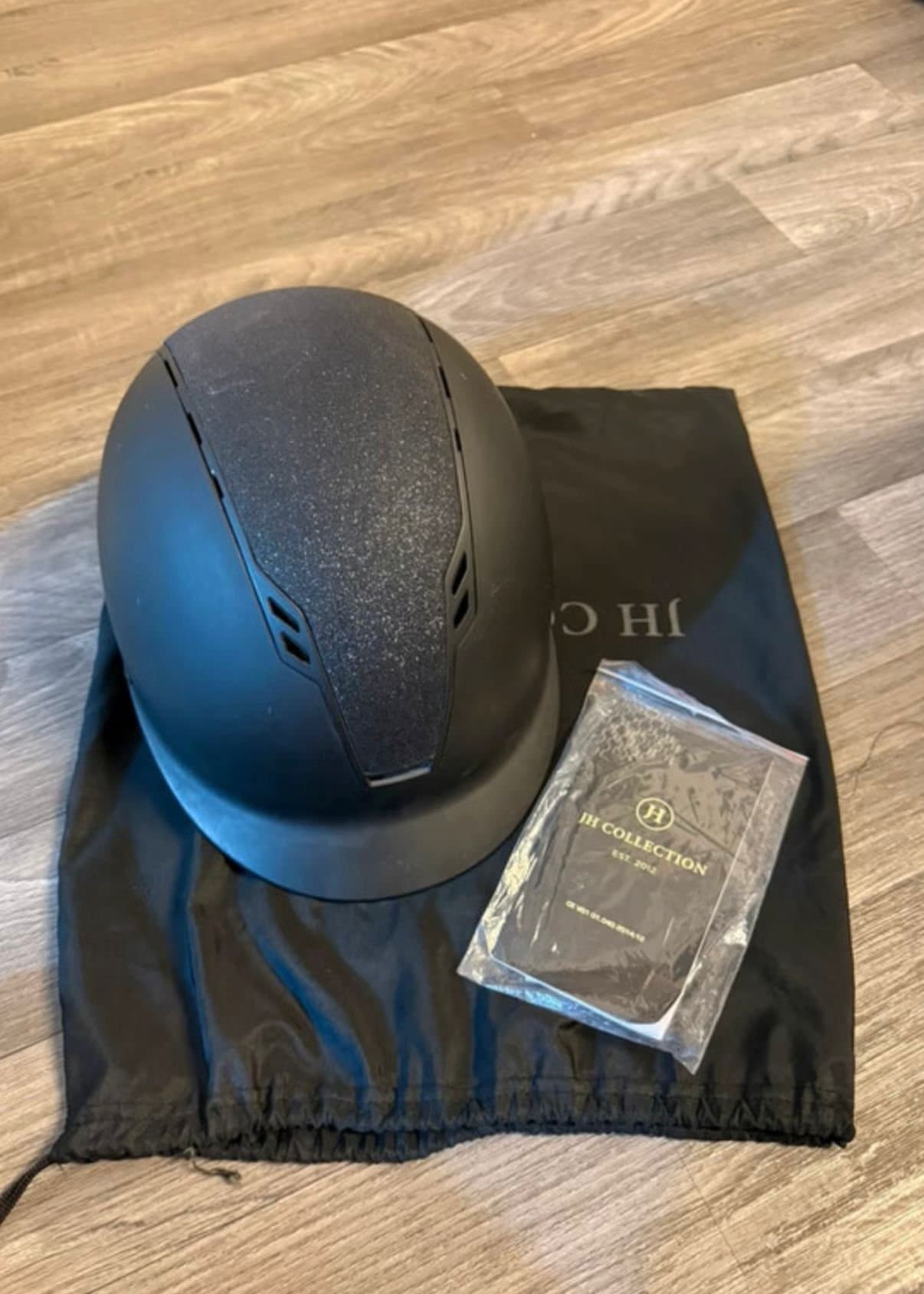 JH Collection ridhjälm