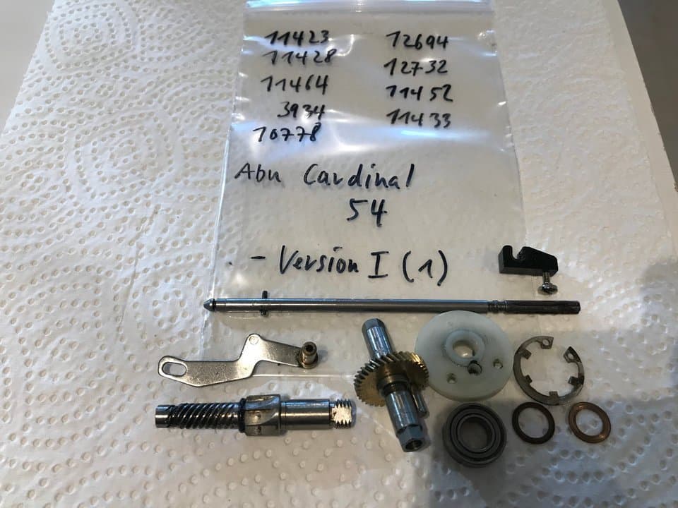 reservdel Abu Cardinal 54, här: 11423,28,64,52,33,12694+++innerdelar