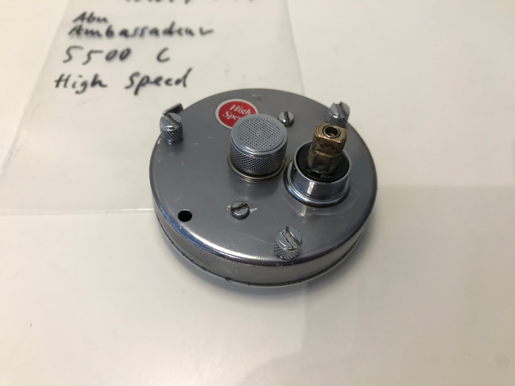 reservdel Abu Ambassadeur 5500 C HS, här: 20227,13109+++sidoplåt höger komplett