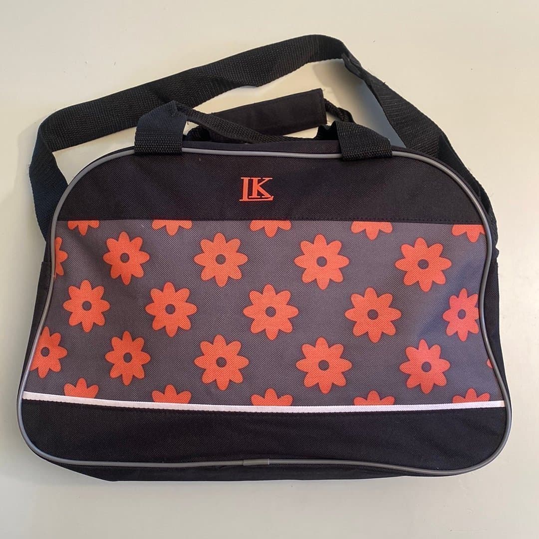 Skolväska. Träningsväska. Svart/orange väska