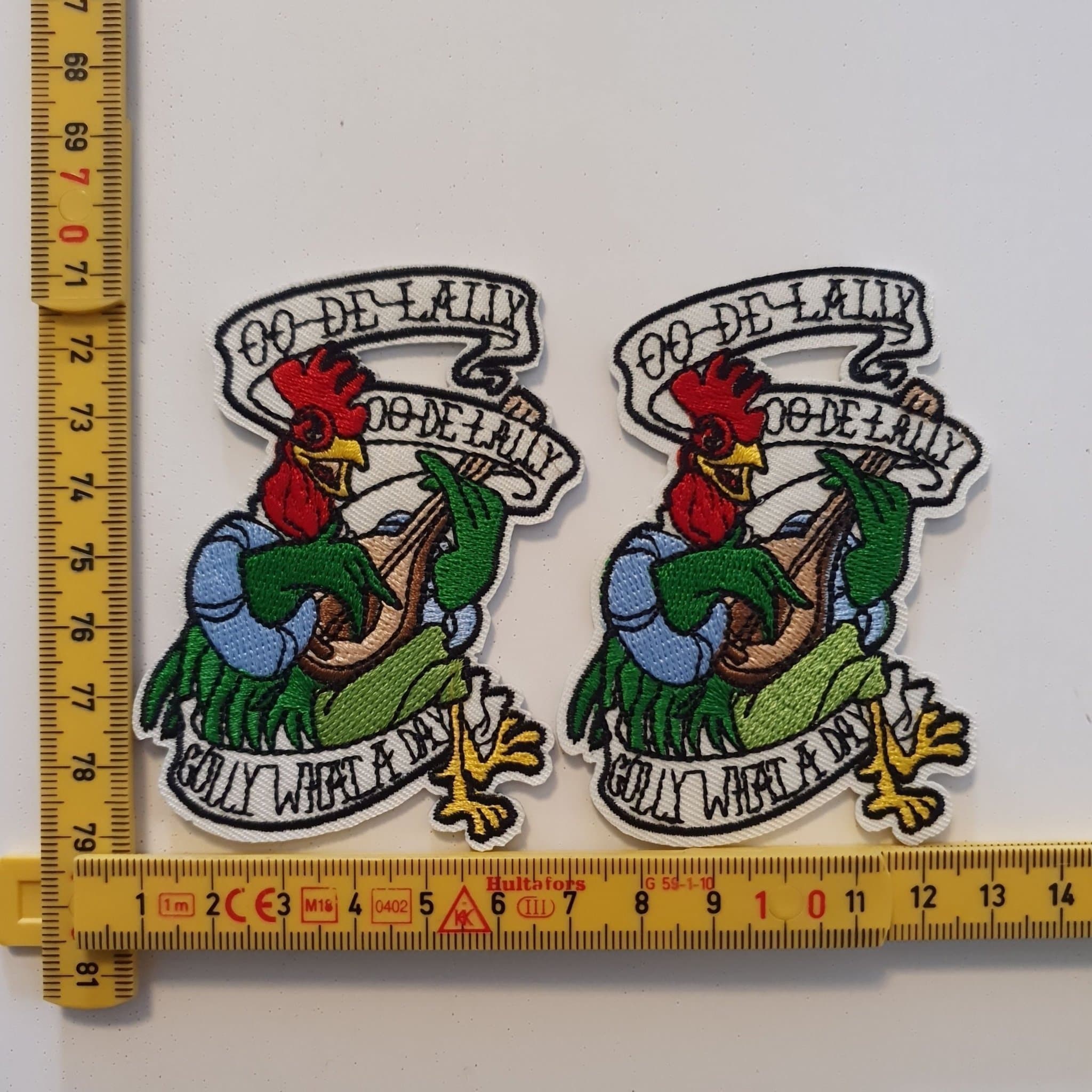 2 st Tygmärken - Robin Hood Tuppen Oo-De-Lally