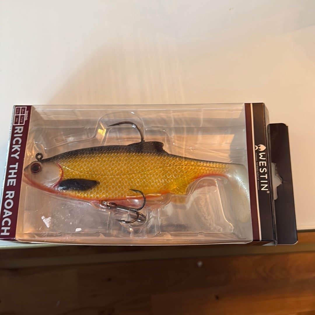 Westin Ricky The Roach Beteslure