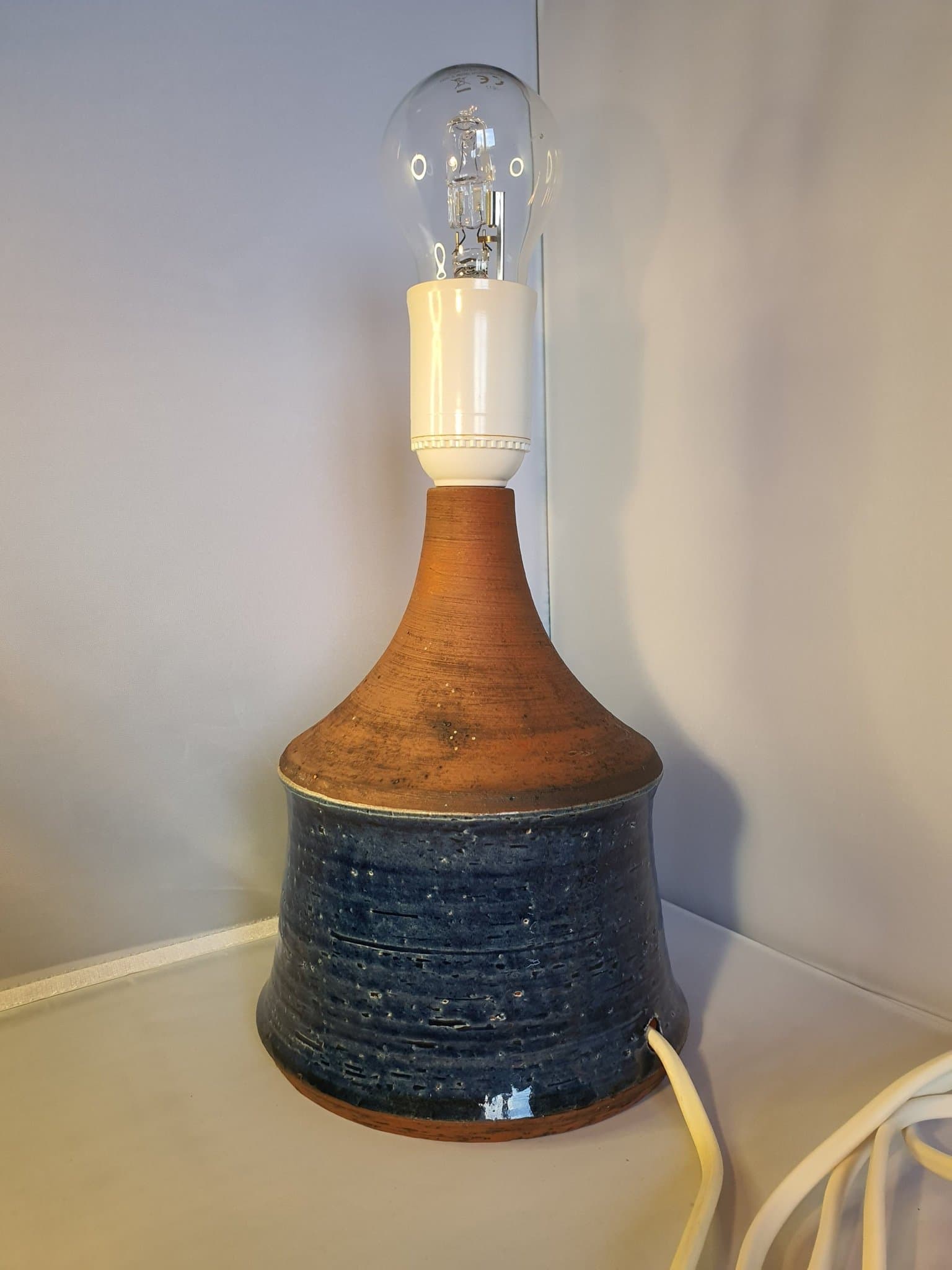 Bordslampa Kai Krebs, Signerad