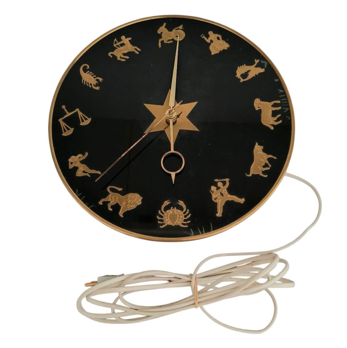 Väggklocka med stjärntecken – Lund & Clausen, Köpenhamn