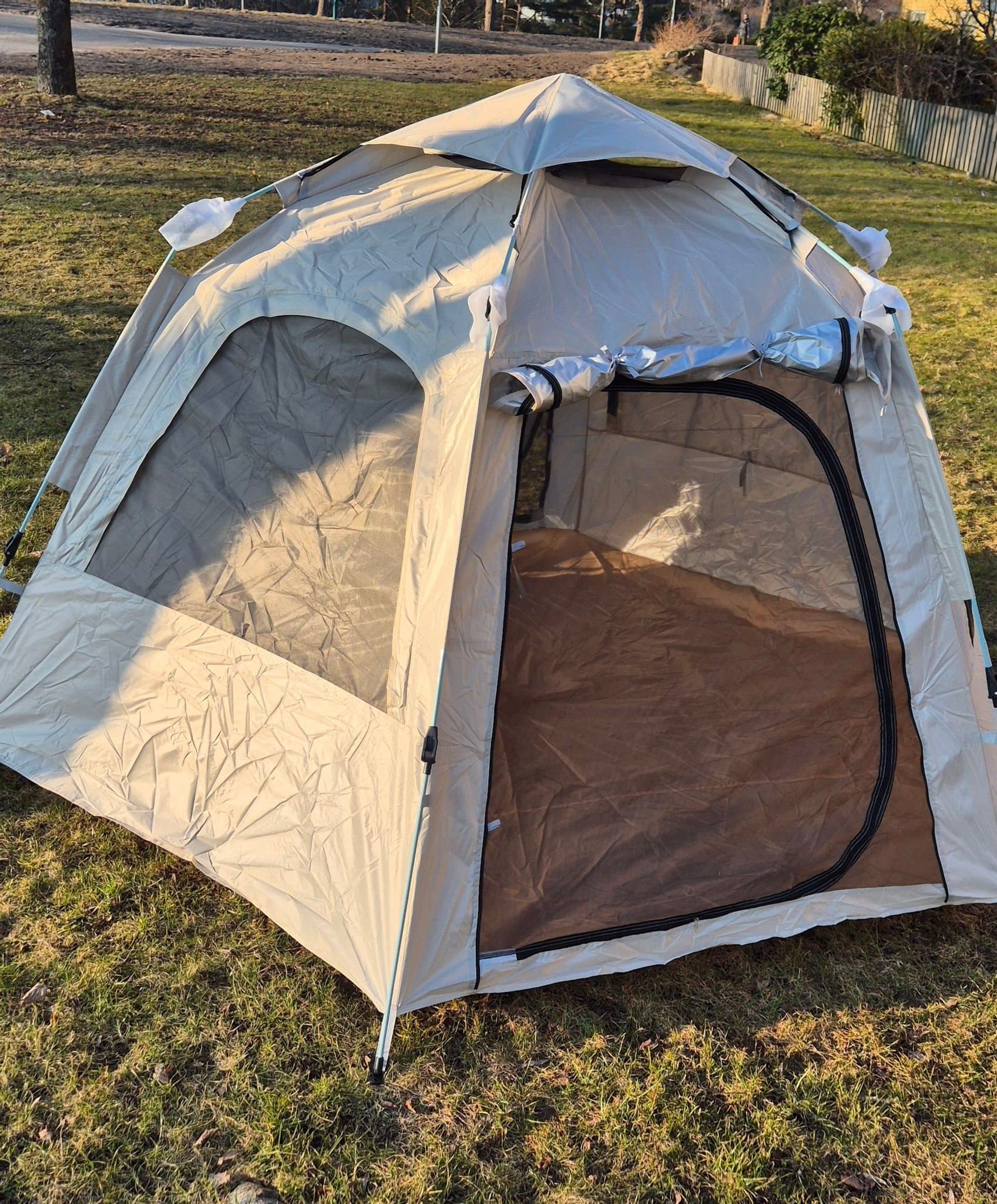 Vattentätt PAKICETUS Hexagonalt Familjetält – Snabbuppsättning på 3 Sekunder