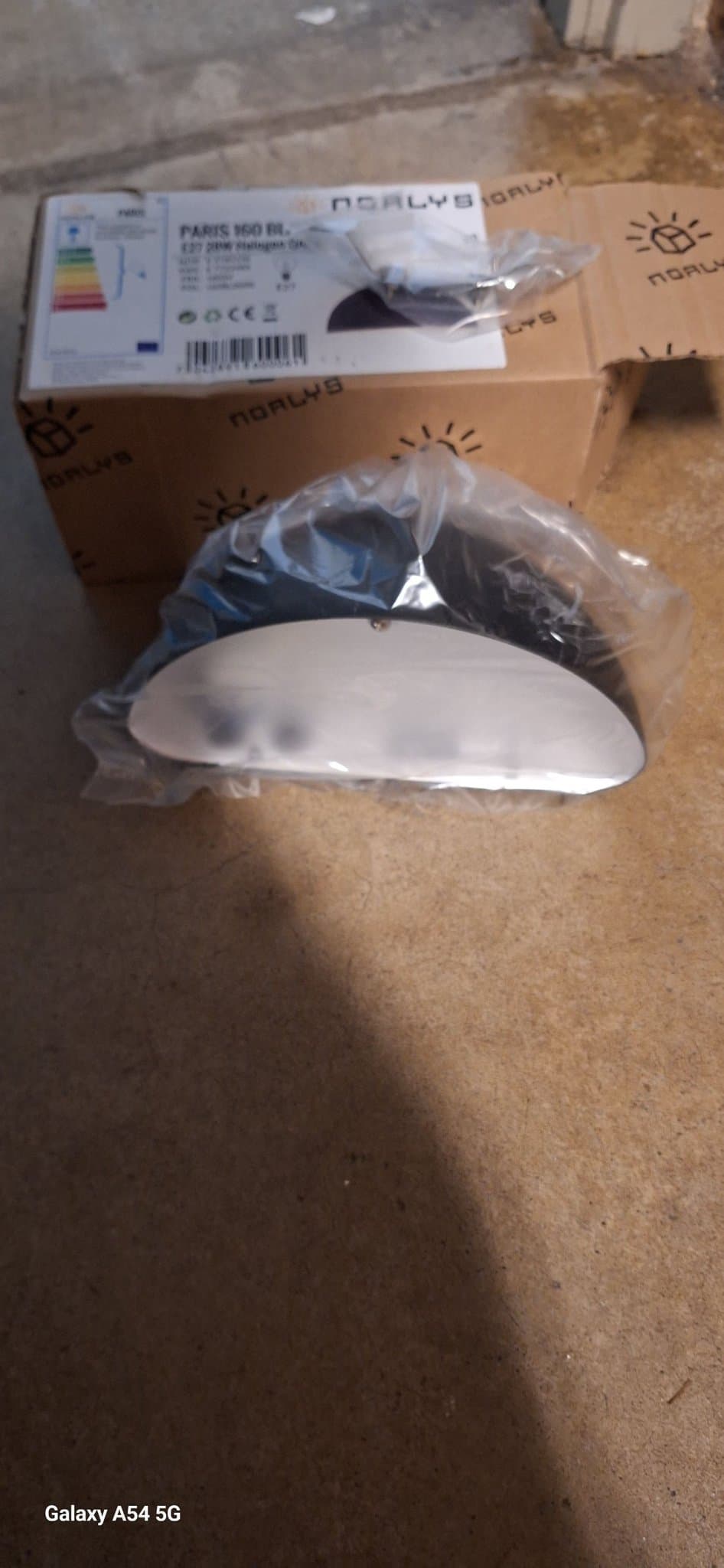 Norlys Paris 160 Svart Vägglampa E27