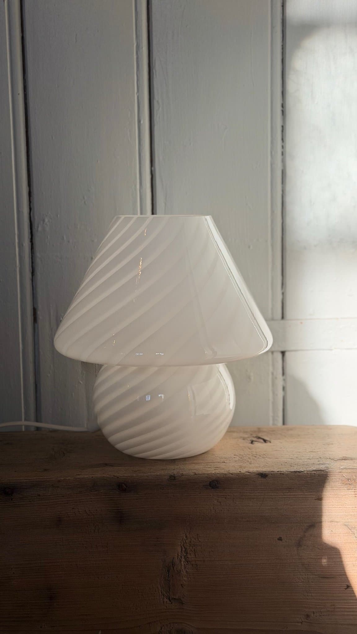 Tillfälle! Vintage bordslampa swirl, 70-tal