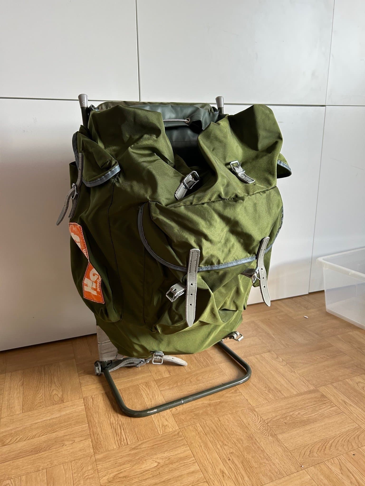 VINTAGE Haglöfs metall ram Ryggsäck Camping Vandring