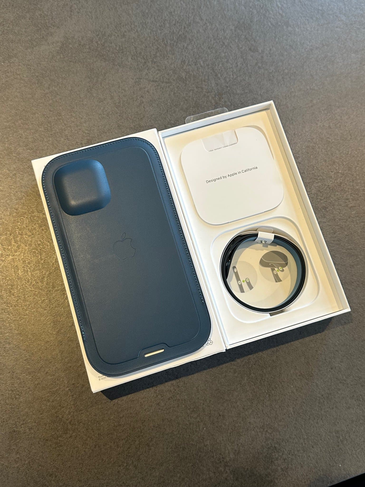 Apple iPhone 12 Pro Max läderfodral med MagSafe