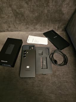 Samsung Galaxy S24 128gb Onyx black