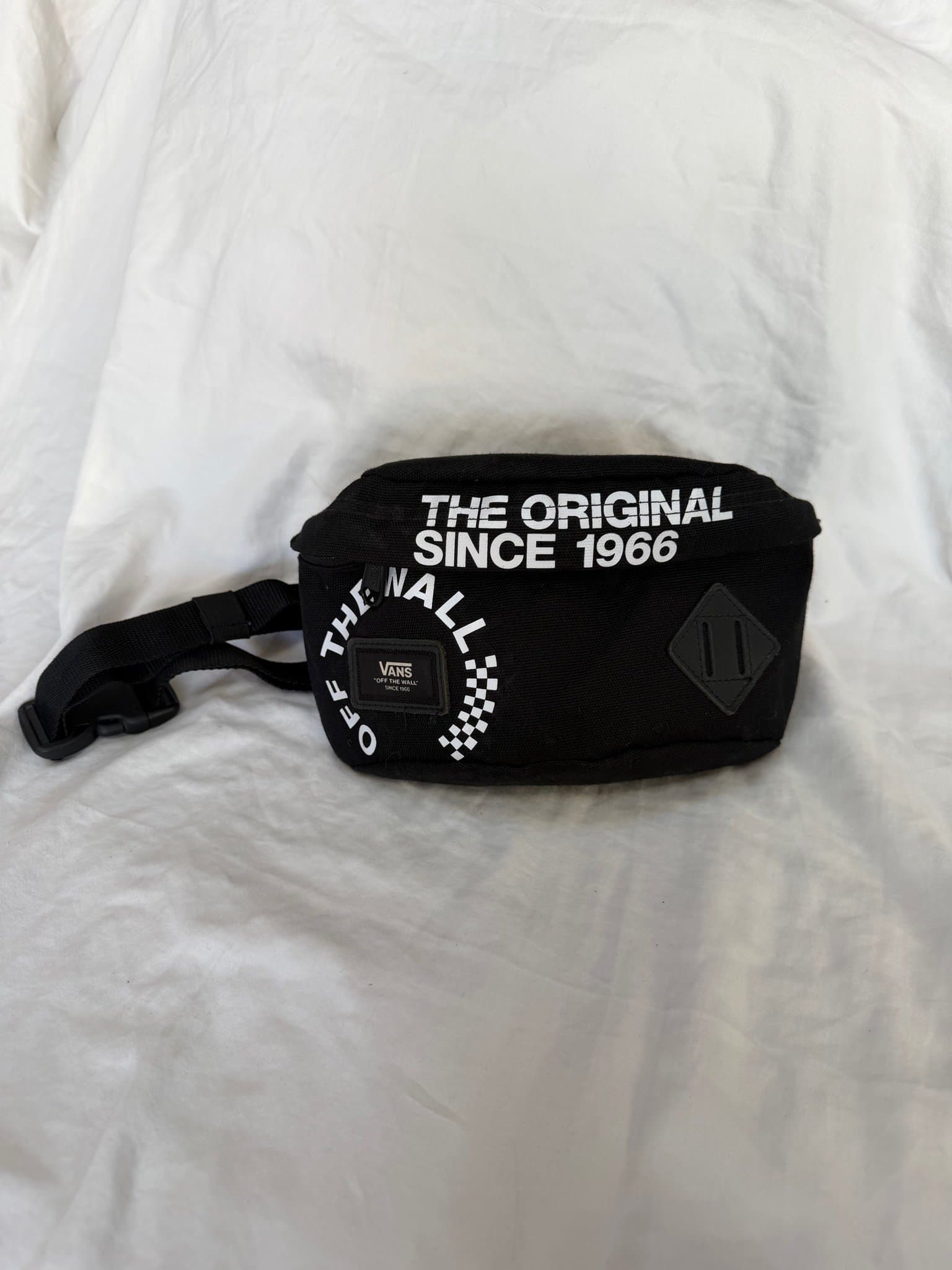 Vans svart midjeväska