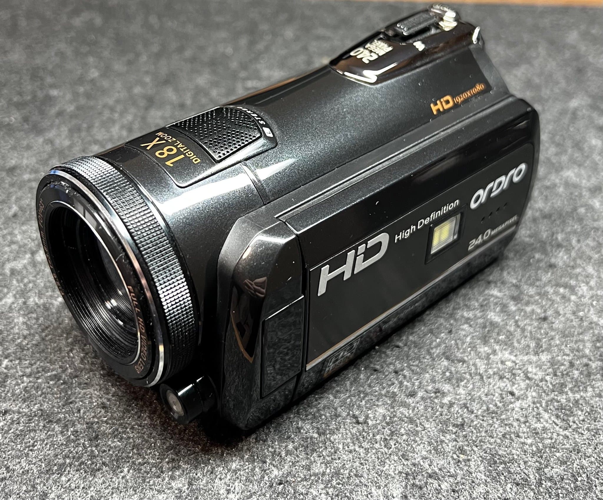 Ordro HDV-D395 - videokamera
