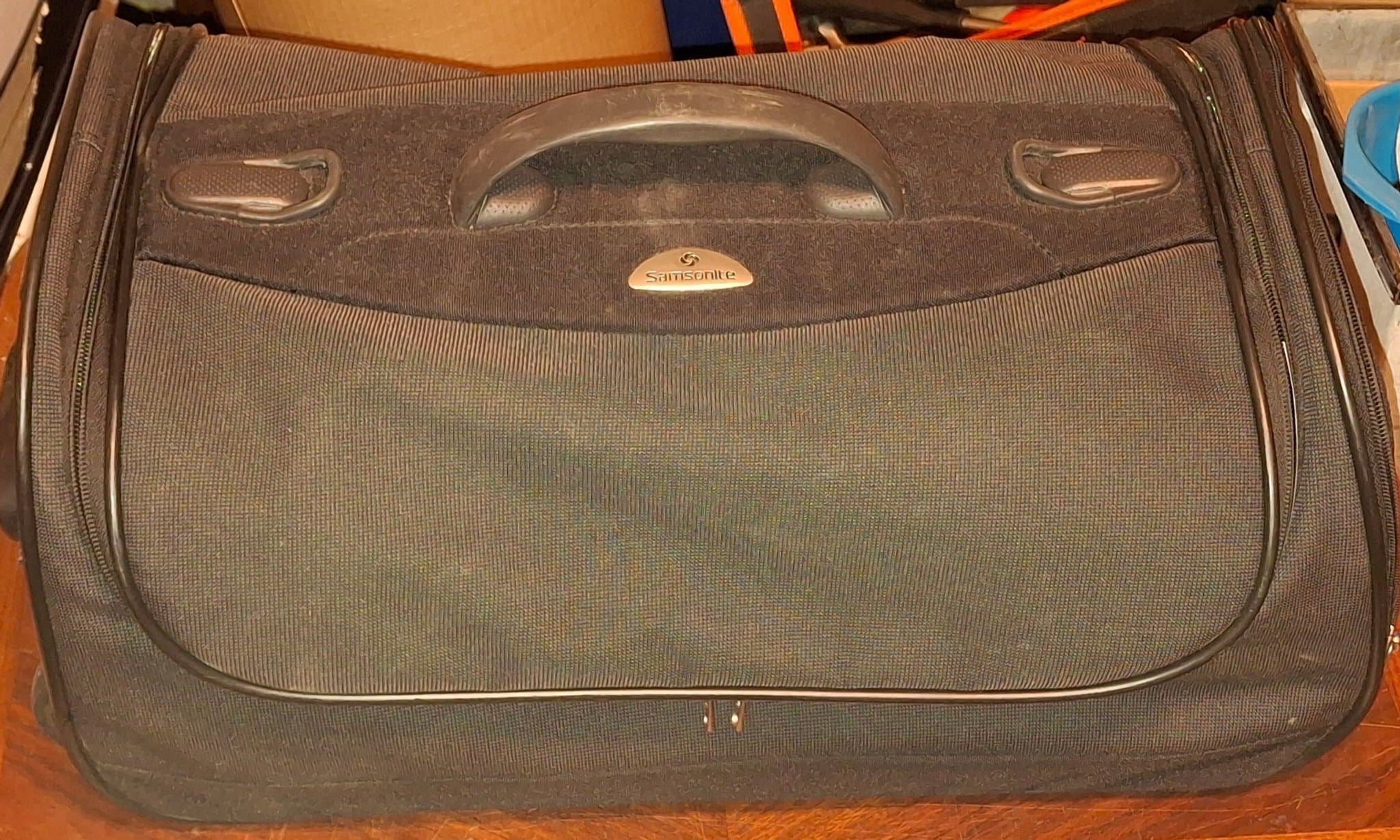 Kabinväska - Samsonite.