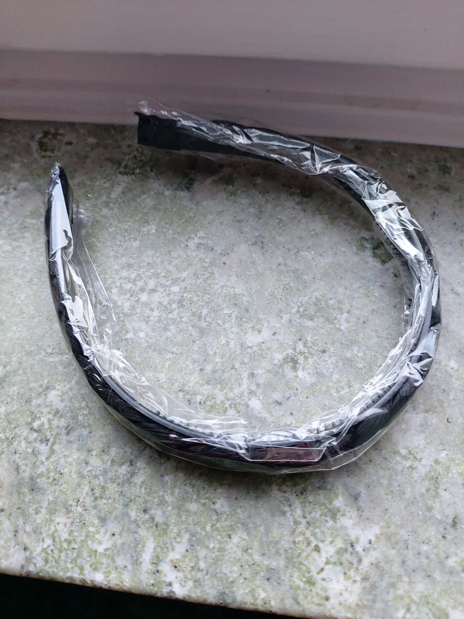 Svart hårband