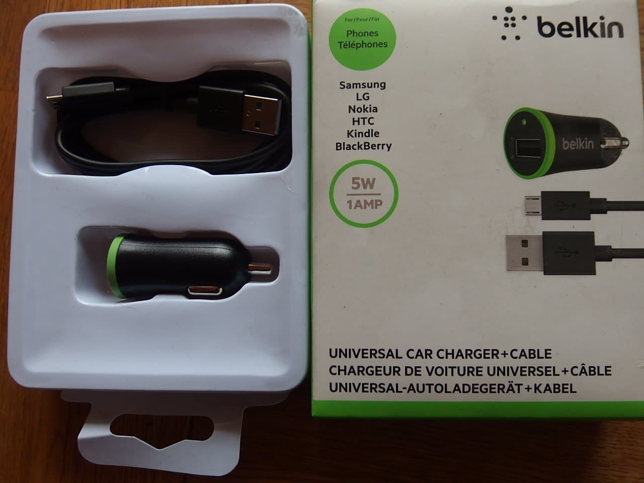Belkin Universal Billaddare + Kabel micro-usb port