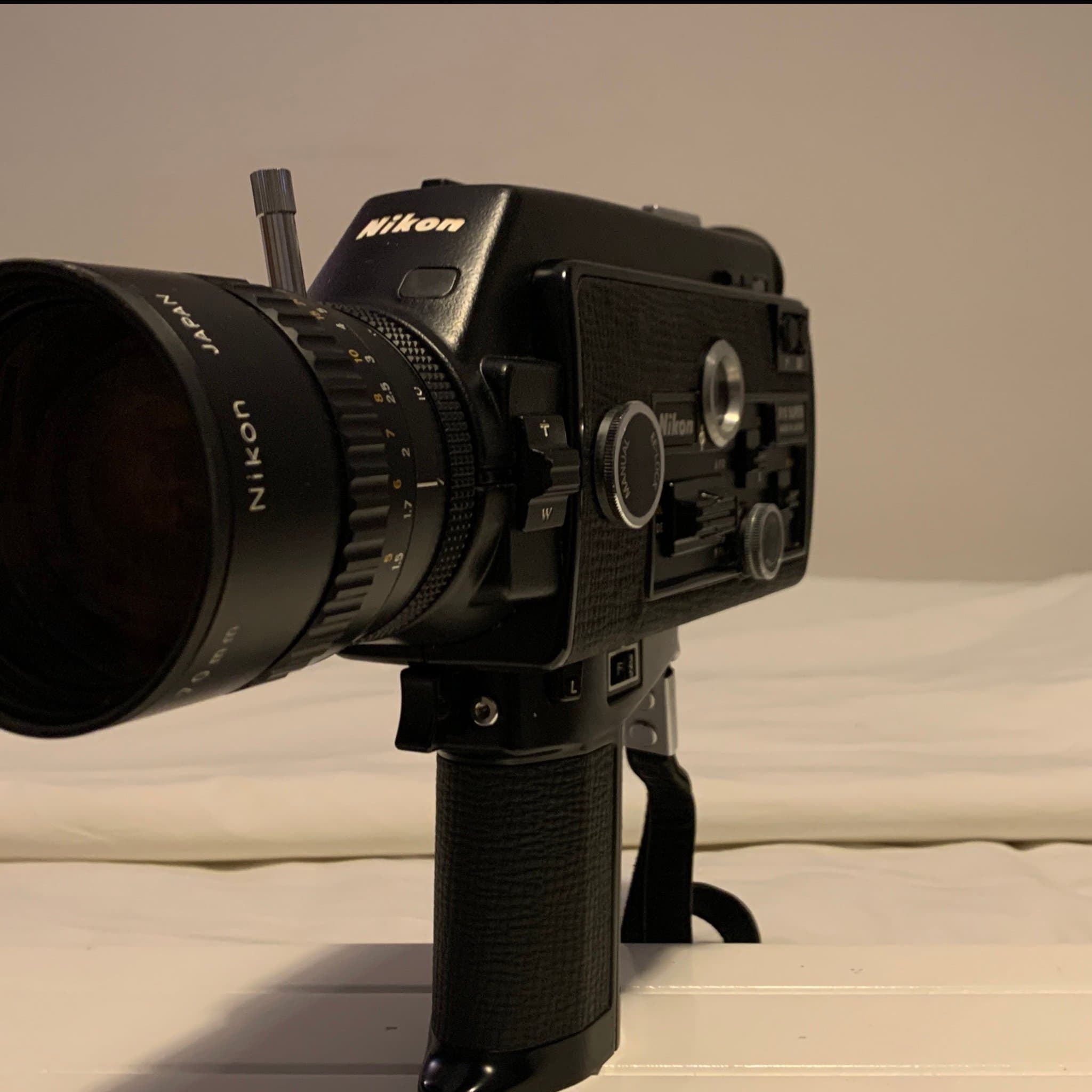 Nikon R10 Super Zoom Super 8 Movie Camera - Fully Functional & Film Tested