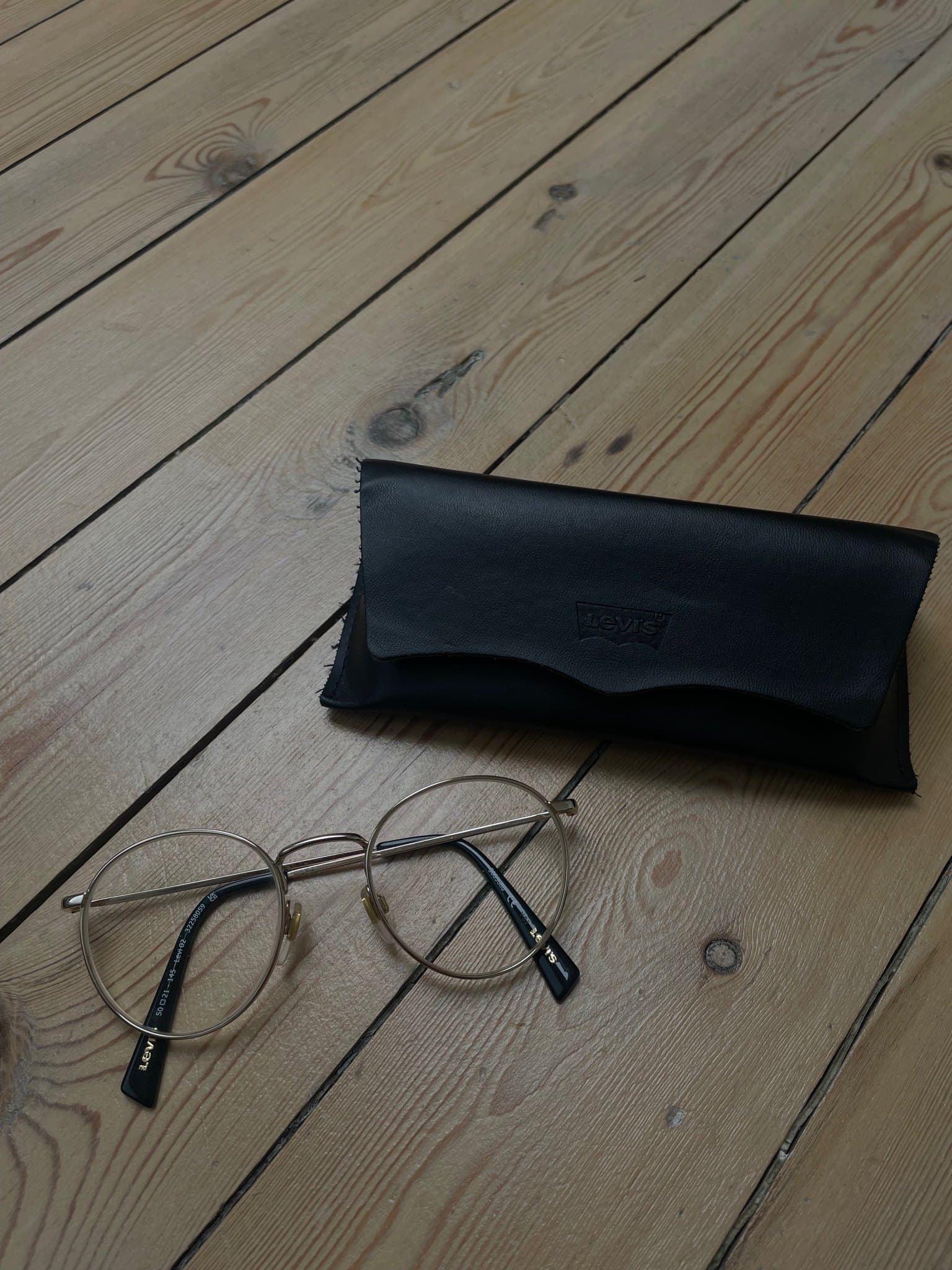 Levi's glasögon med fodral -0.5