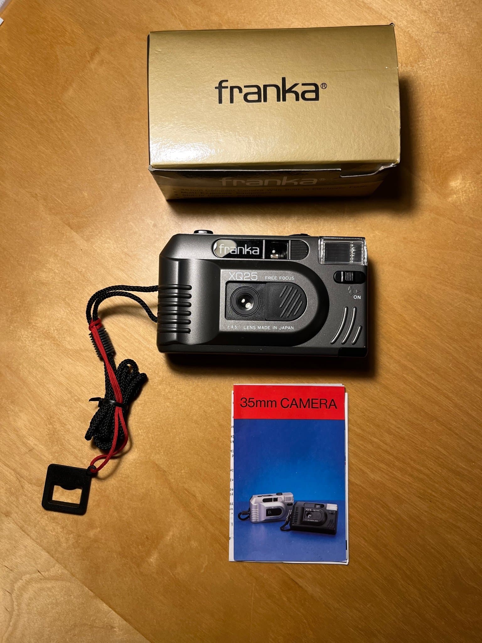 Frank XQ25 35mm kamera